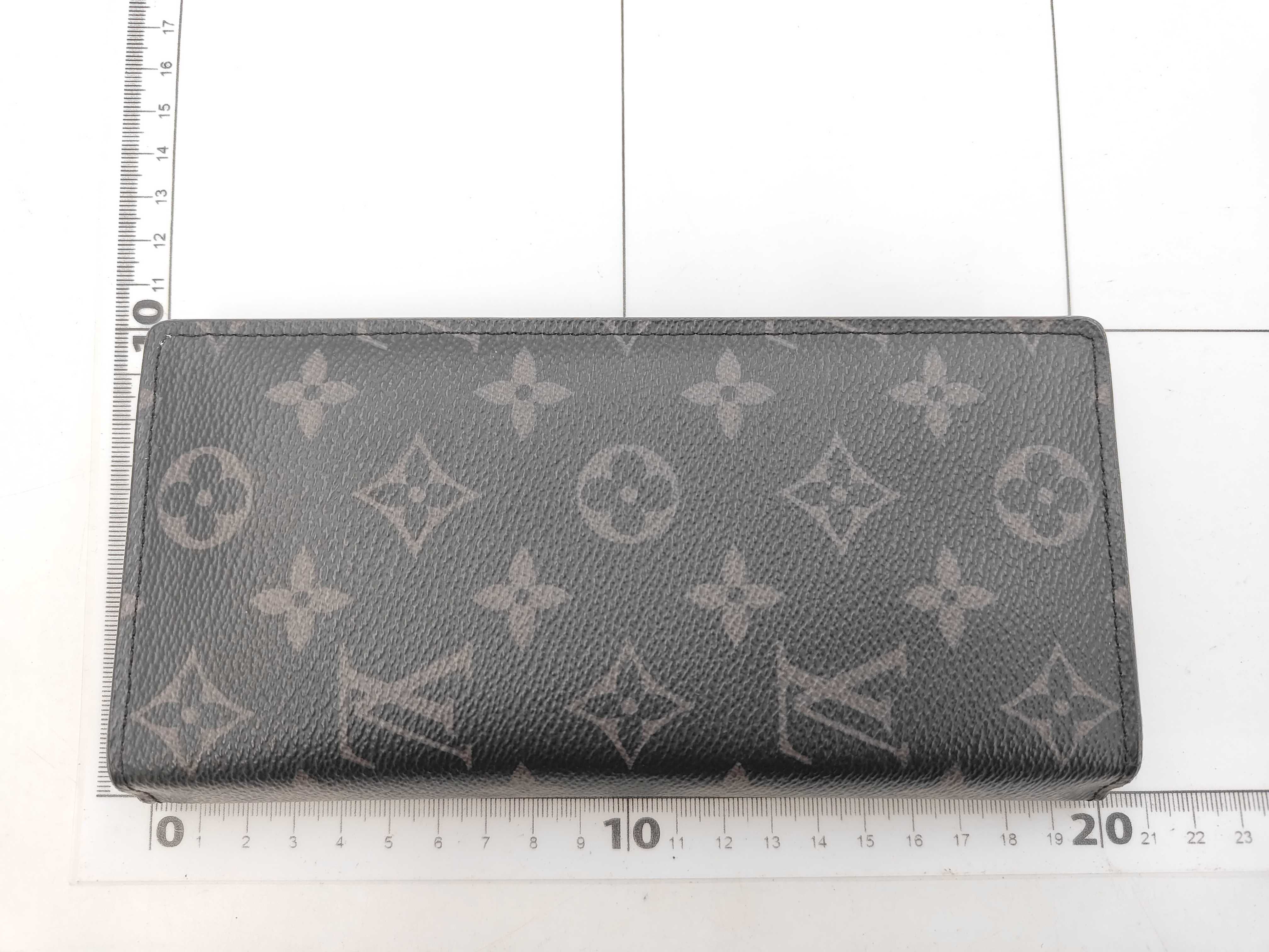 Black Monogram Eclipse Portefeuille M61697 Wallet — view 2