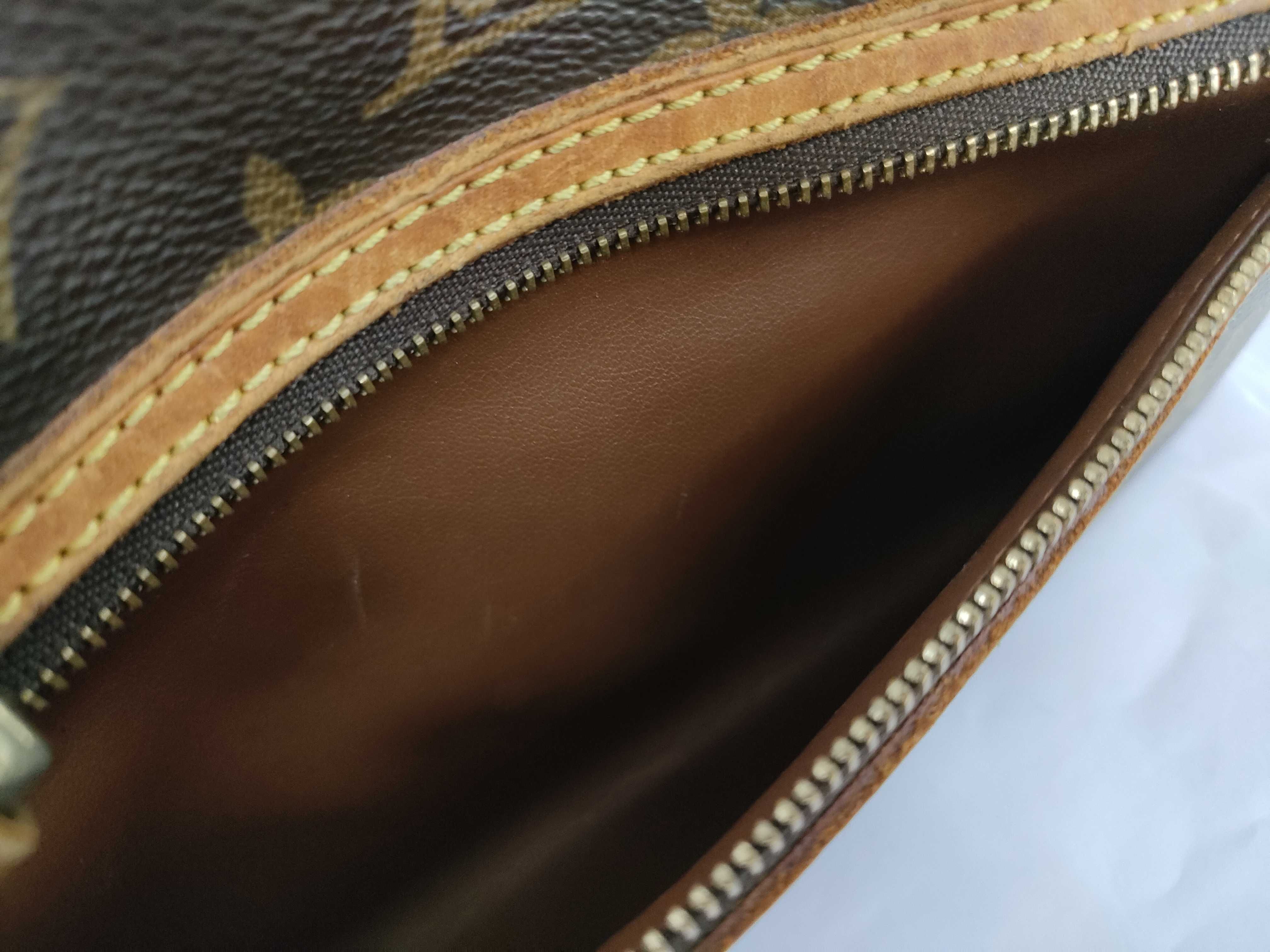 Monogram Vuitton Monogram Cite MM M51182 FL0033 Handbag — view 15