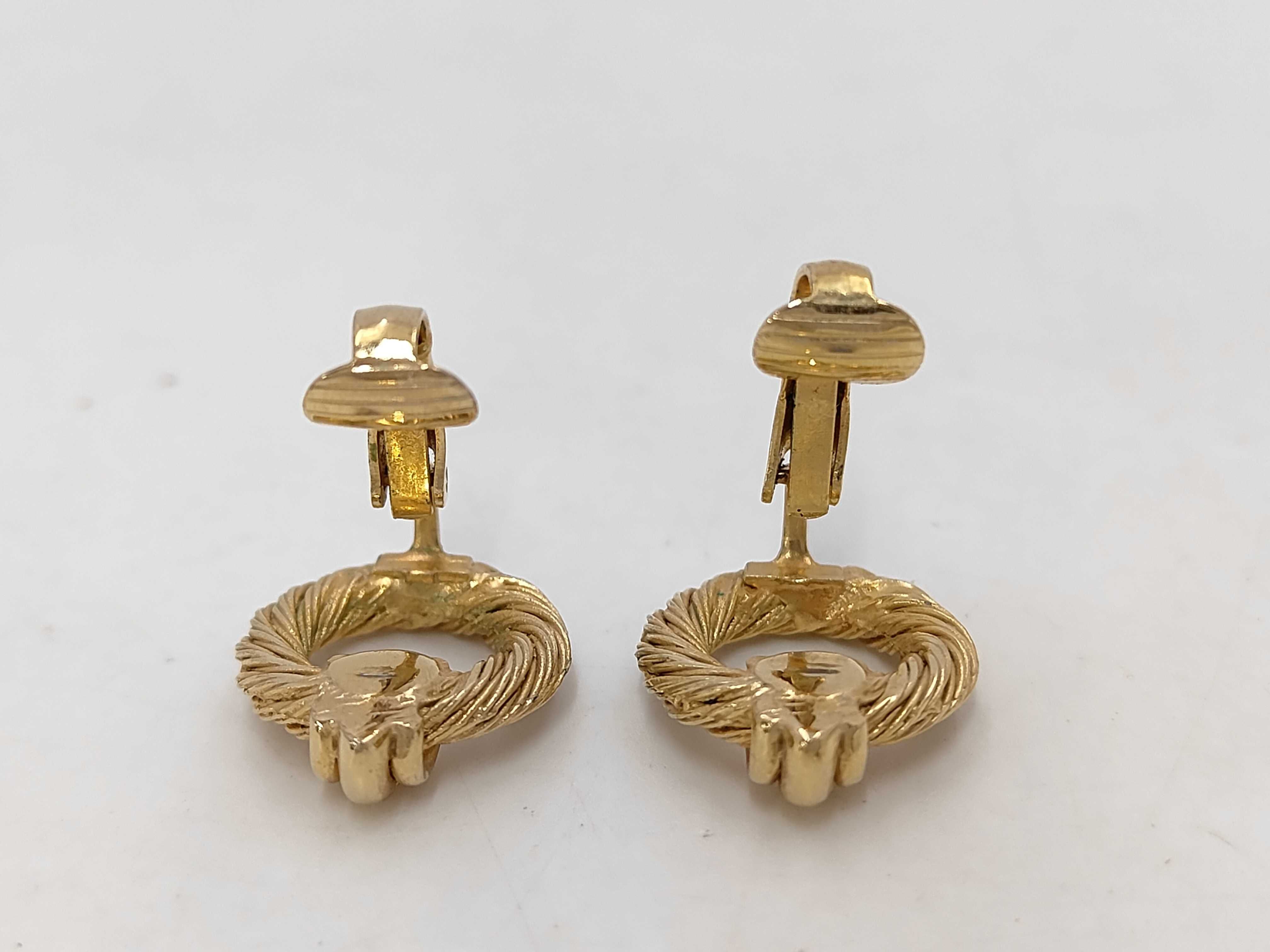 Circle Rope Gold YG Earrings — view 2