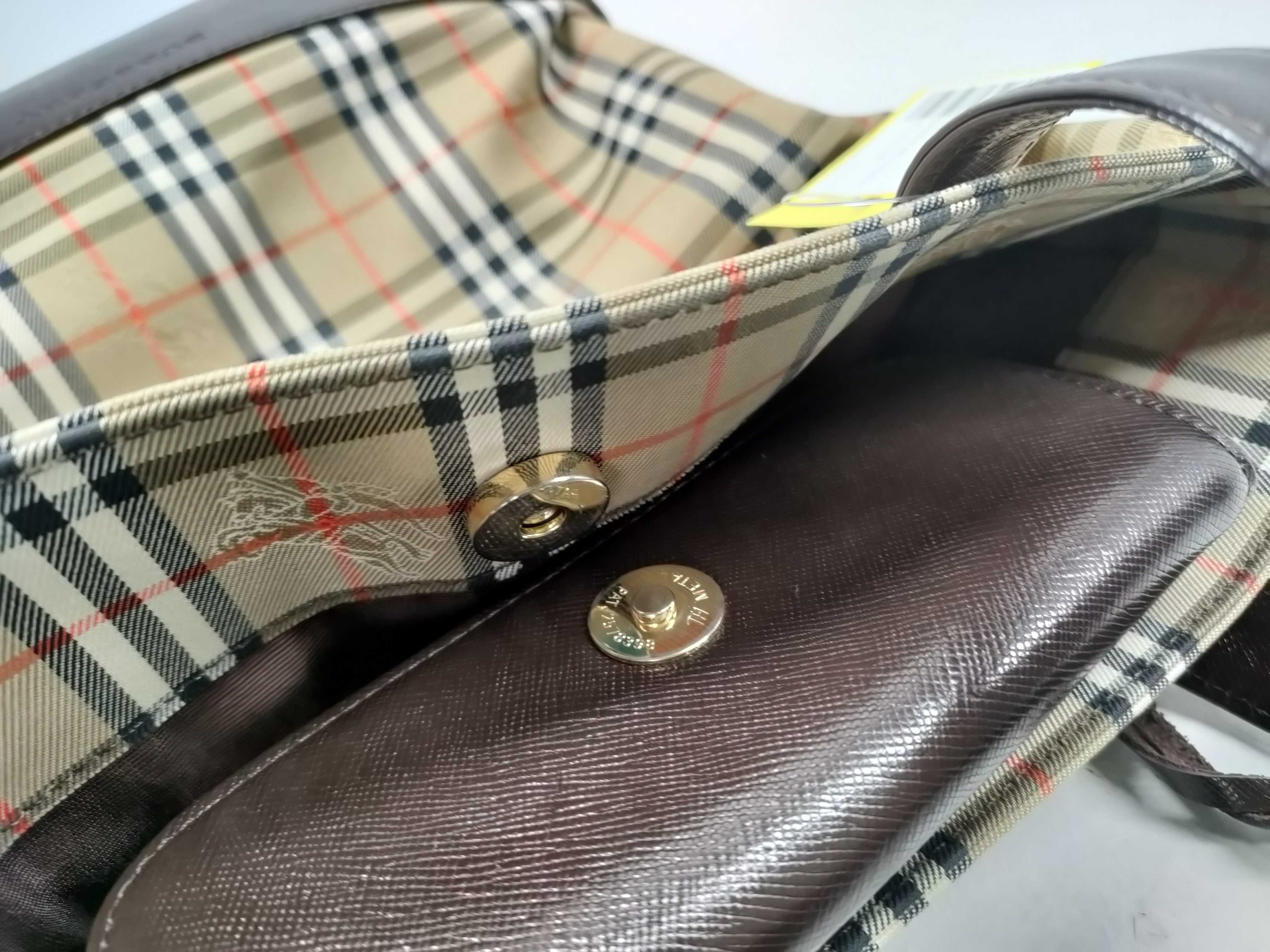 Canvas x Leather Nova Check Tote Bag — view 9