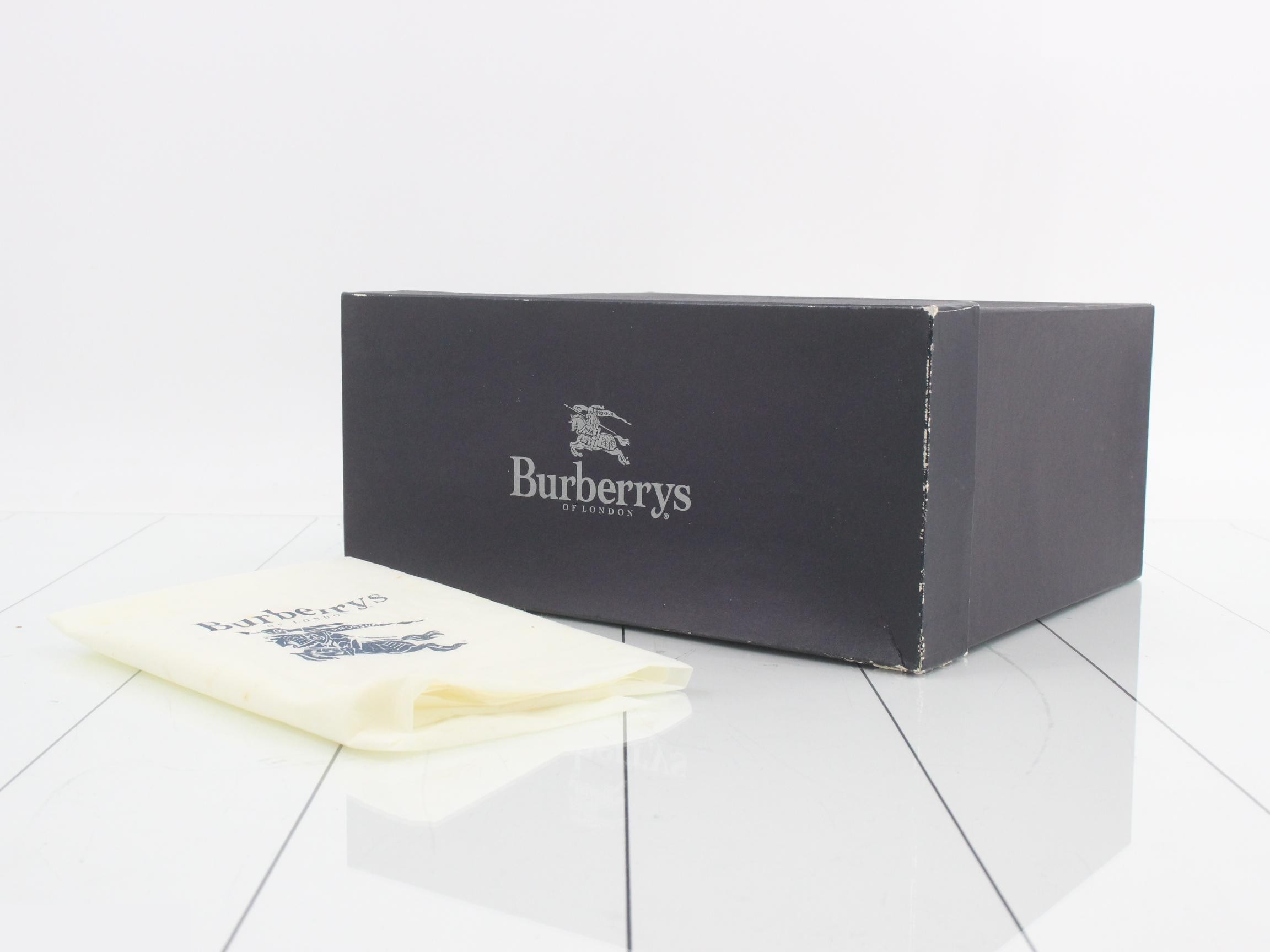 Other lines: Bags & Handbags, Leather, Black — view 7