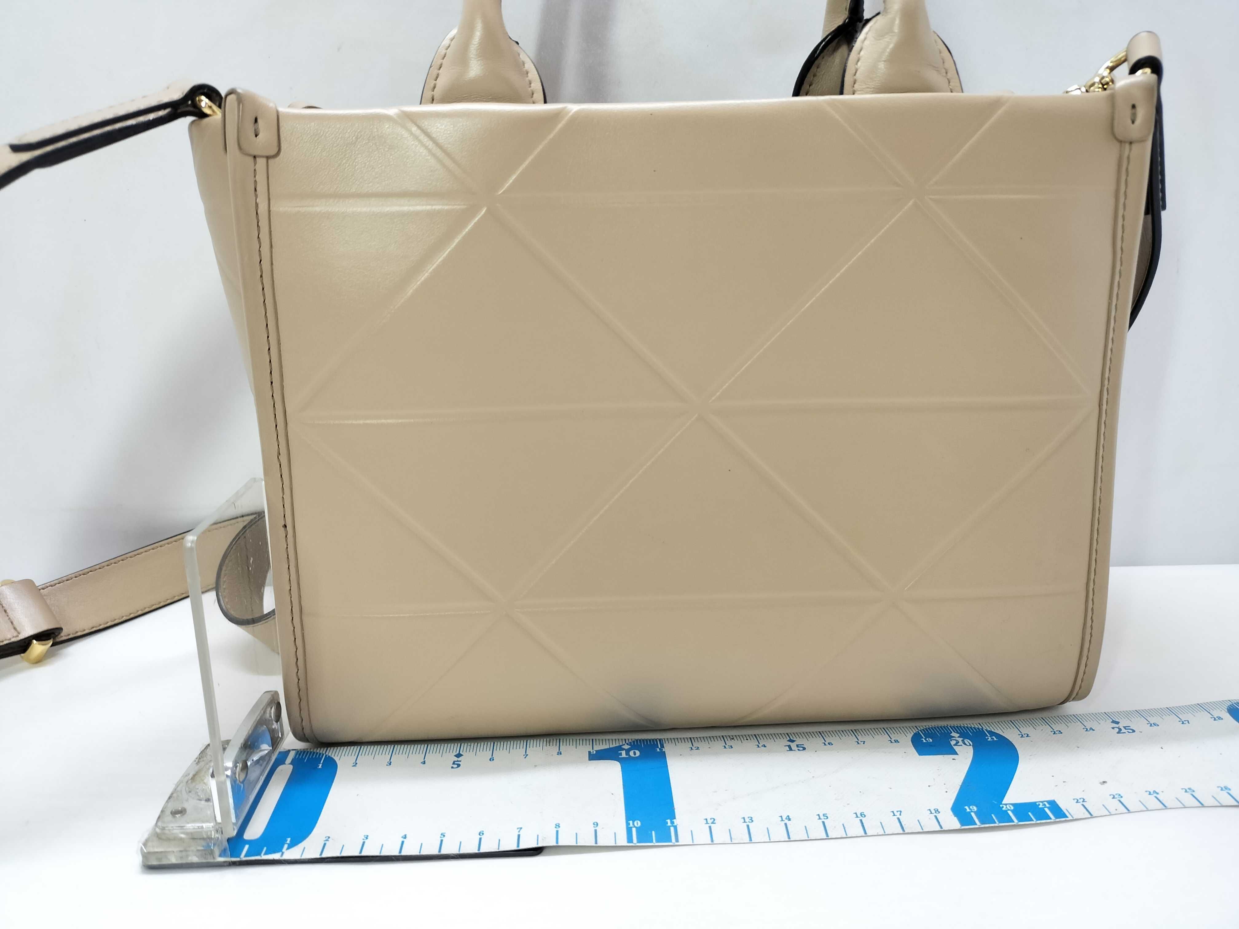 handbag — view 2