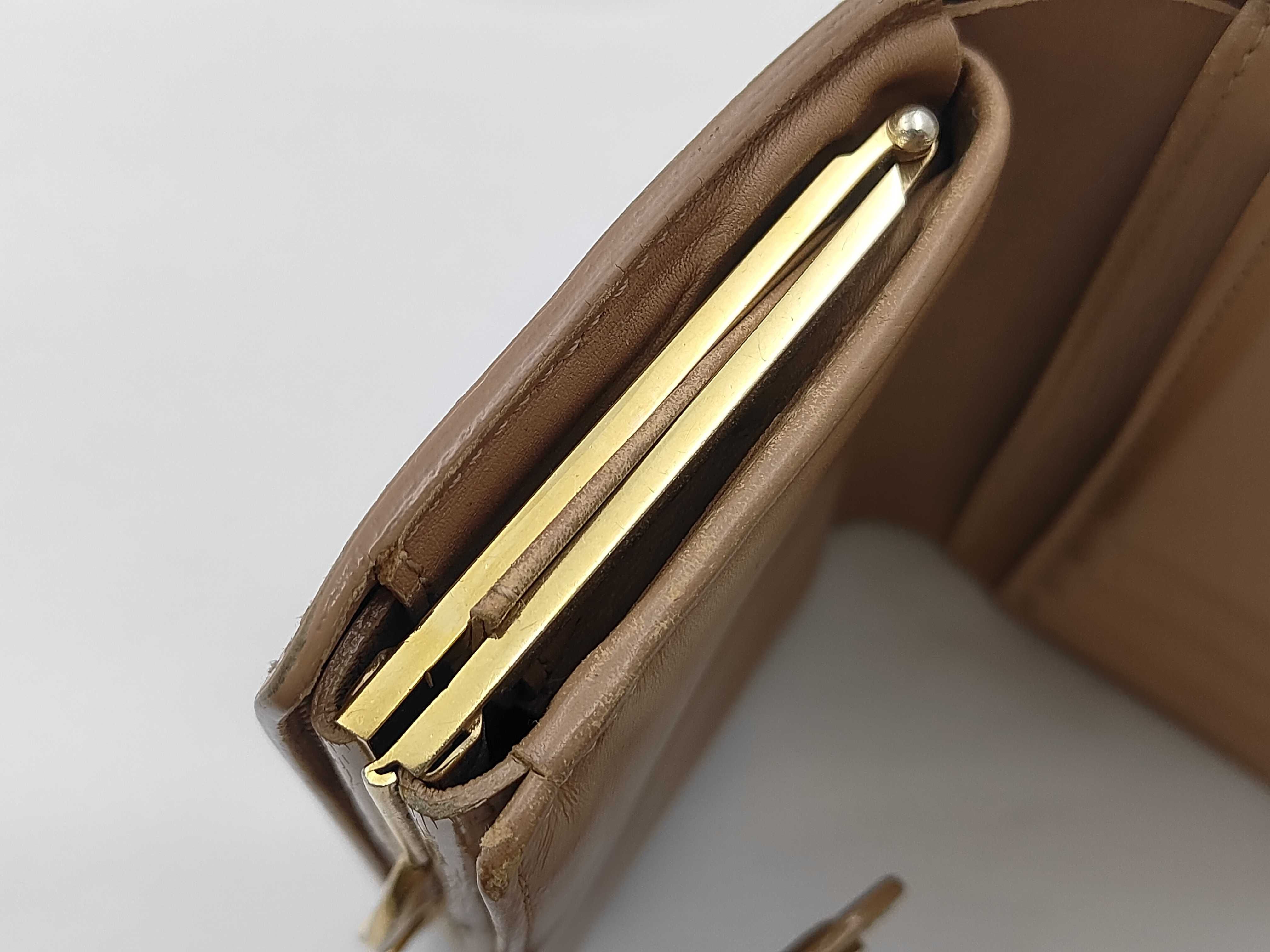 Vernis Portefeuille Viennois Wallet — view 9