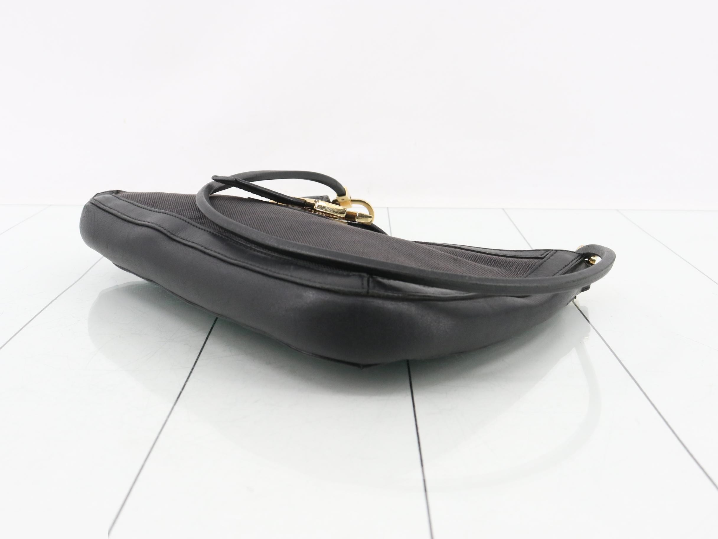 G logo hardware one-shoulder bag — view 6