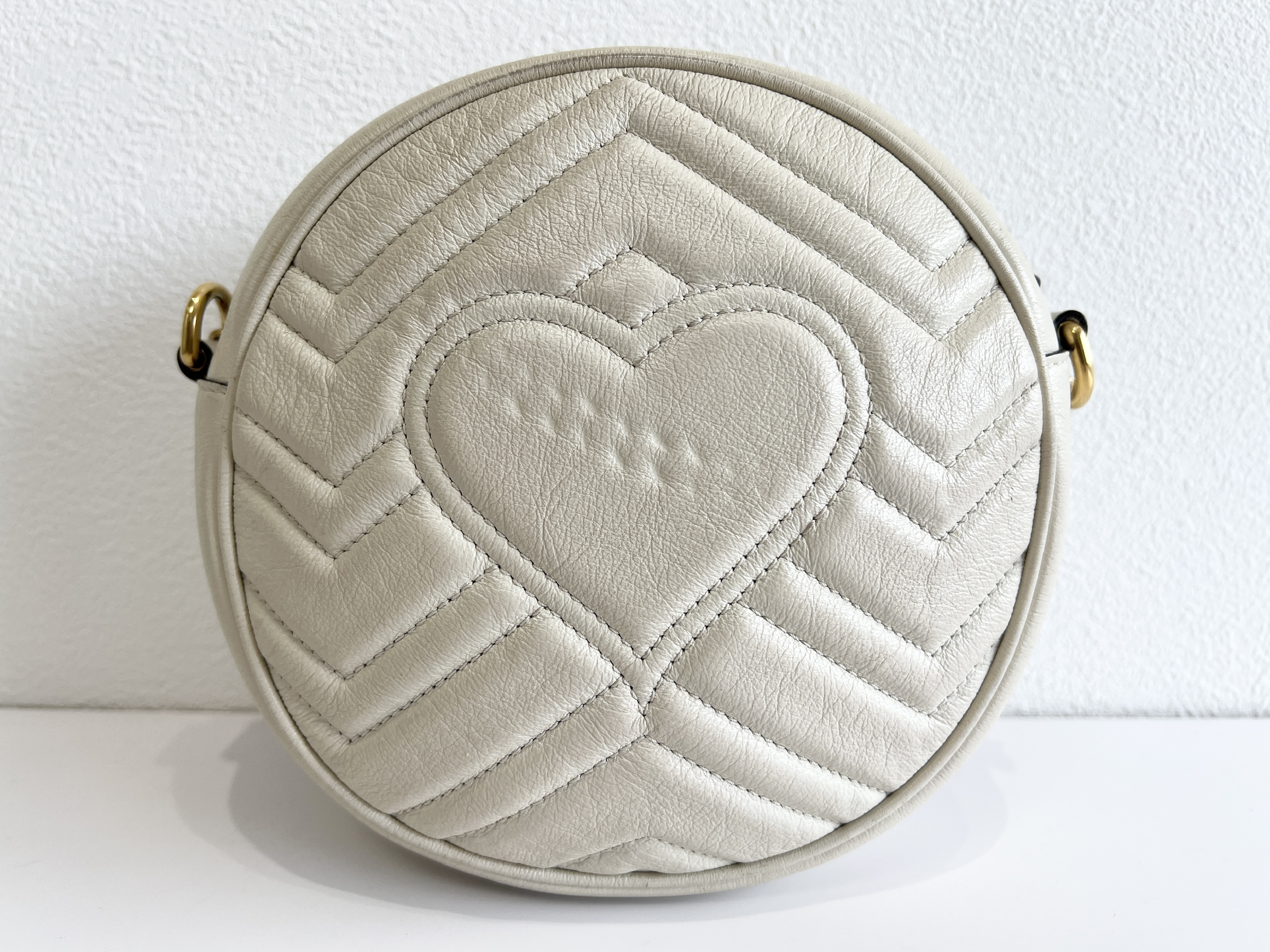 Marmont Quilted GG Logo Leather Round Chain Shoulder Bag — view 2