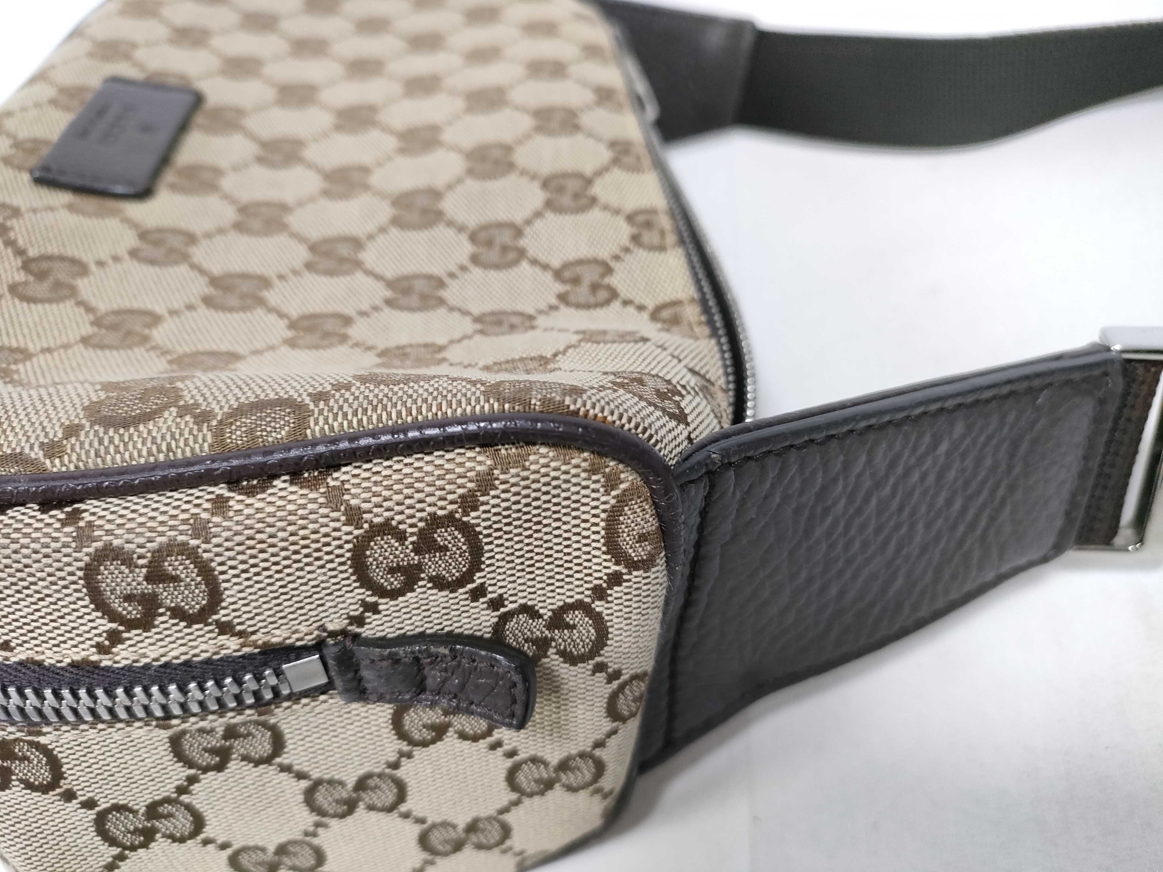 630915 GG Canvas Body Bag Shoulder Bag — view 7