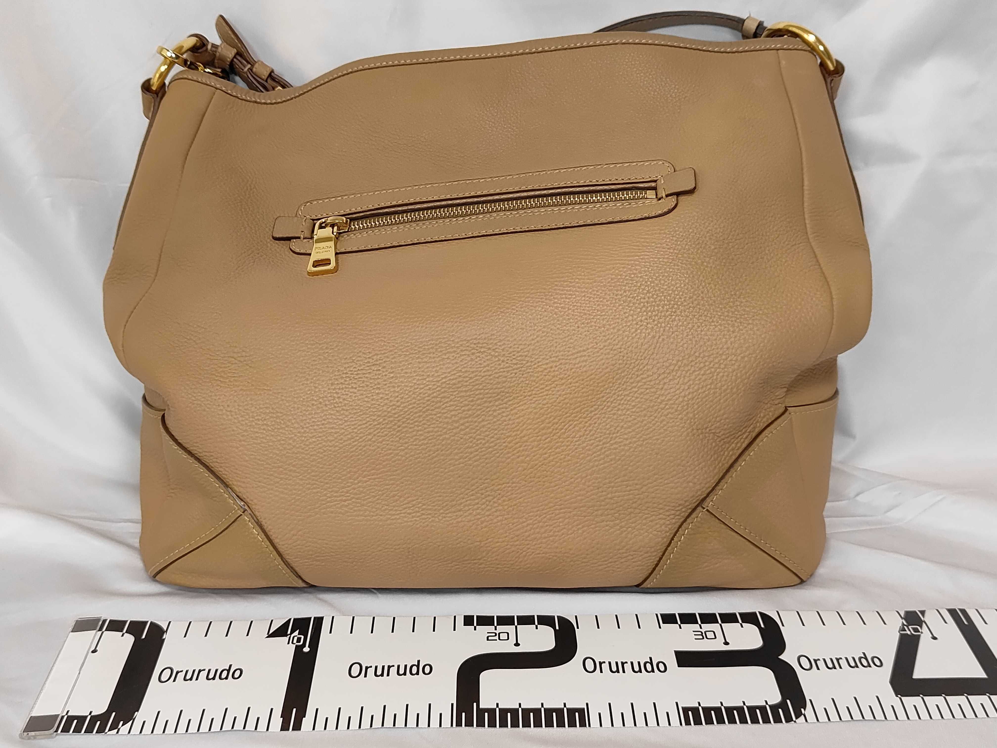 Vitello Daino Shoulder Bag Beige — view 2