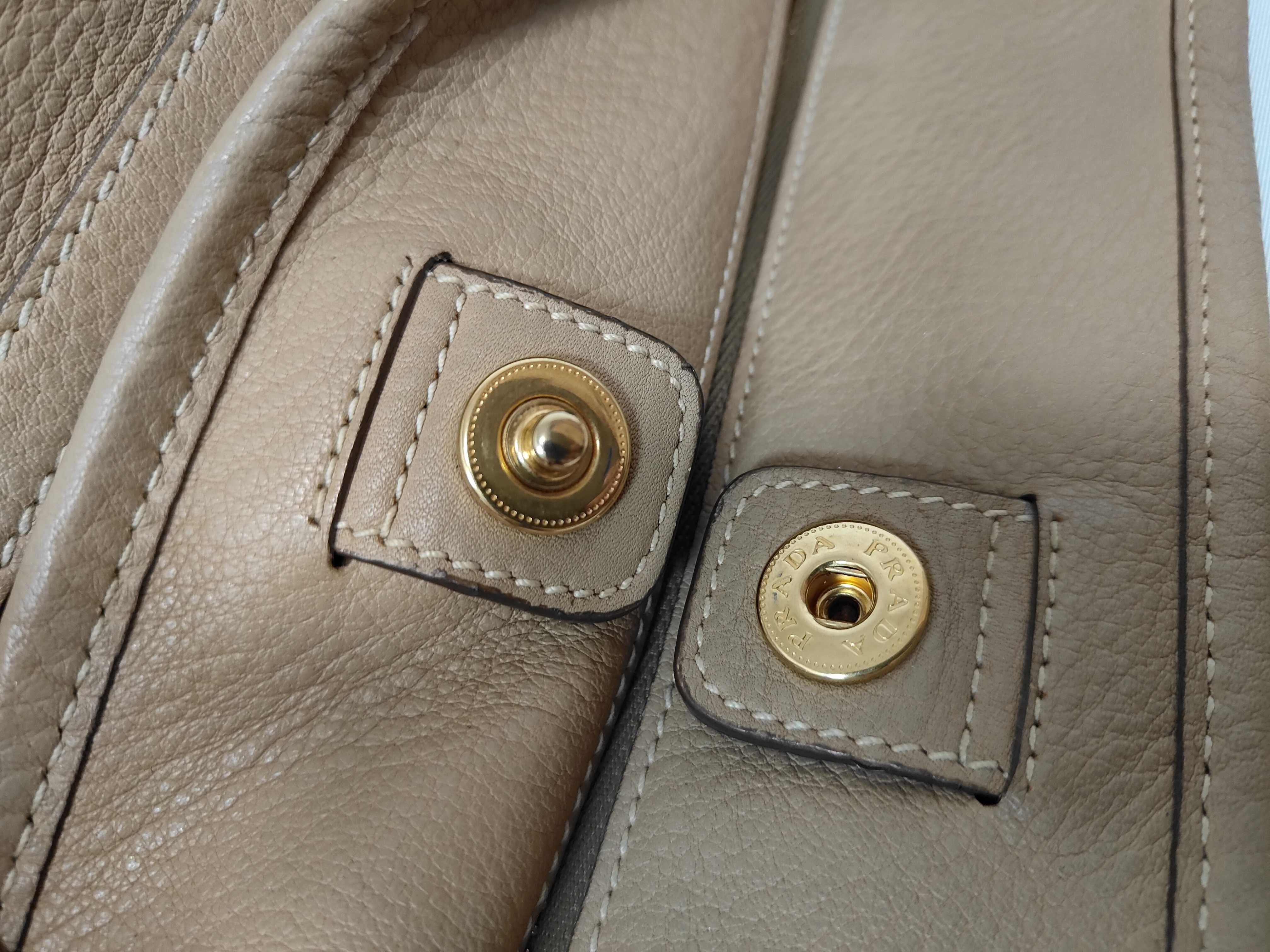 Vitello Daino Shoulder Bag Beige — view 8