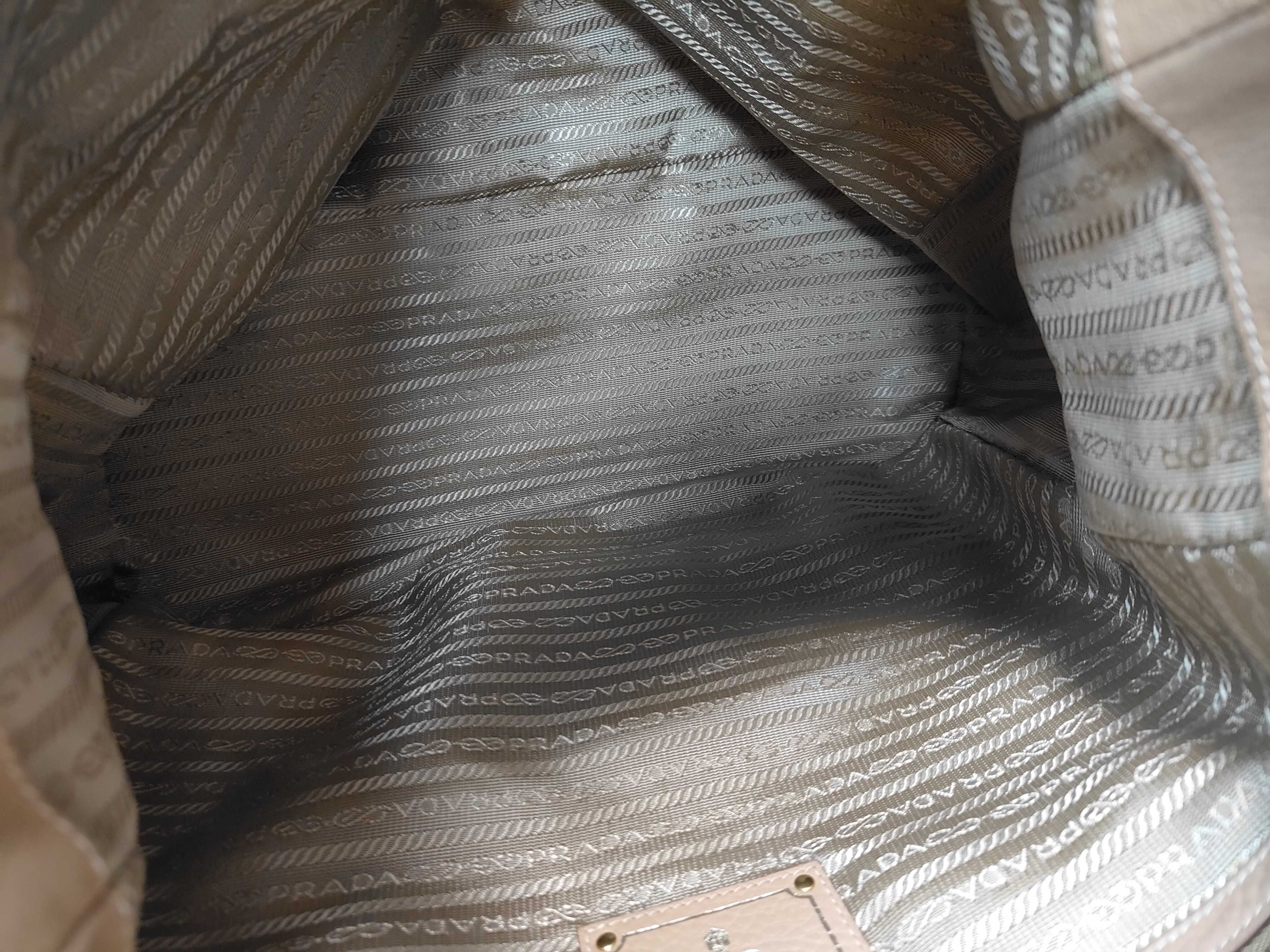 Vitello Daino Shoulder Bag Beige — view 10