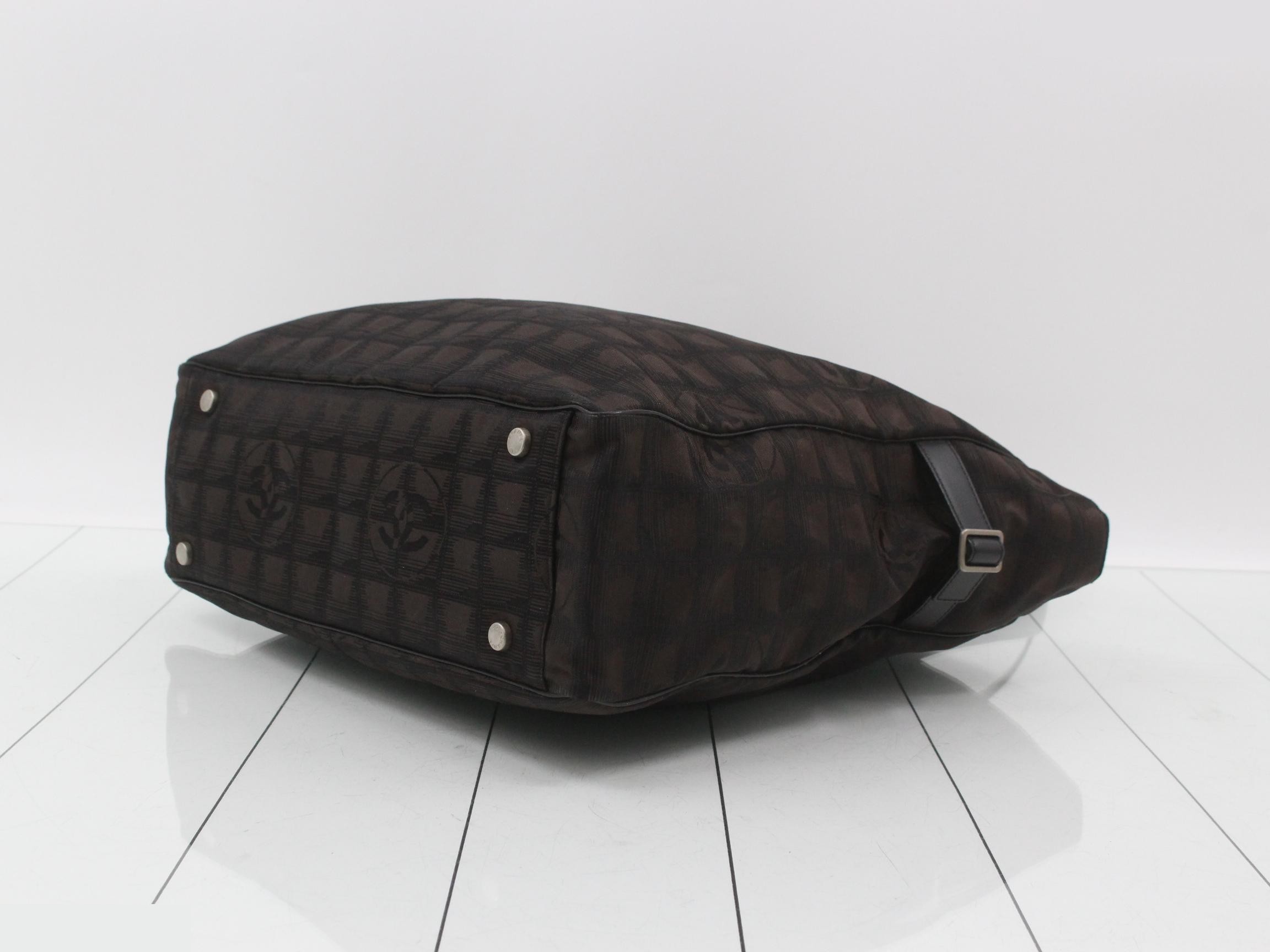 New Travel Line Tote Bag — view 6