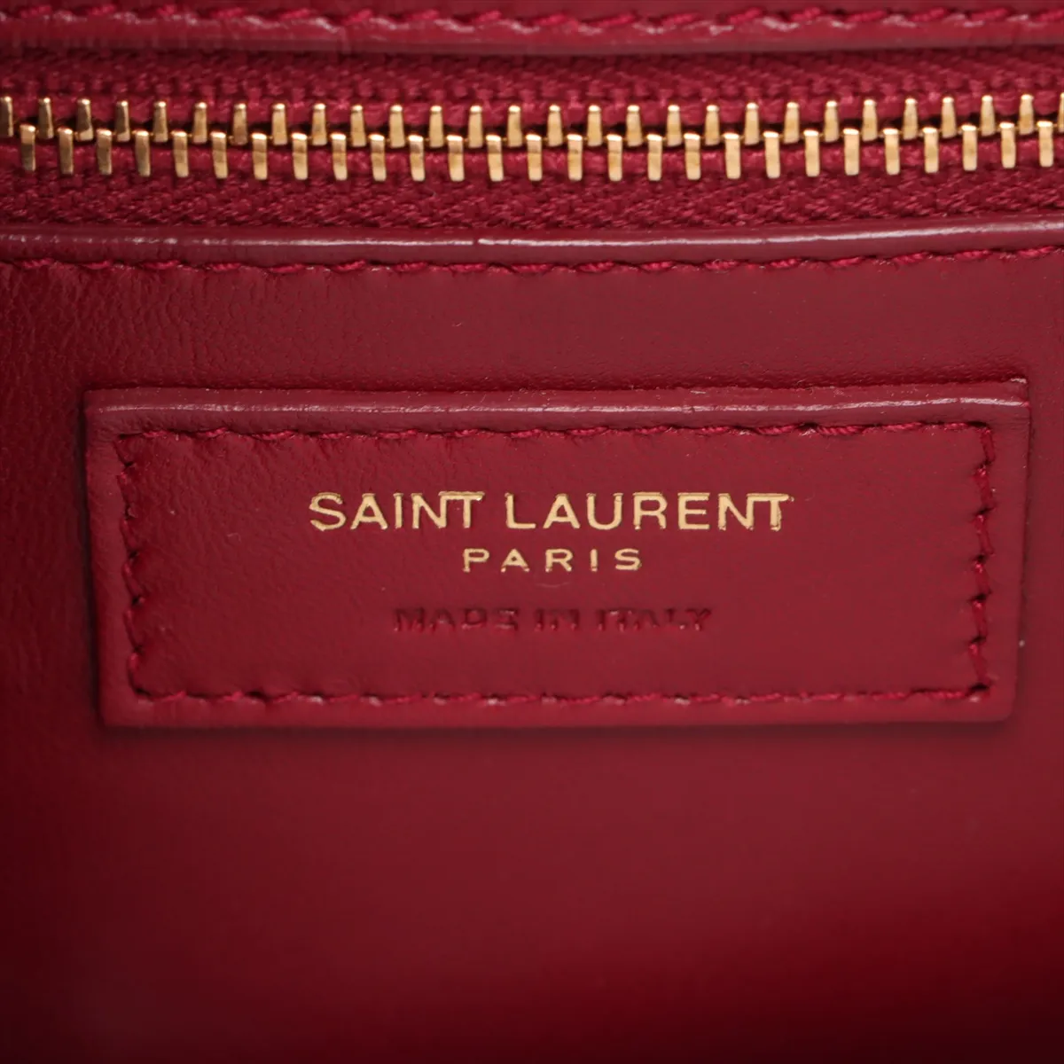 Carre Leather Shoulder Bag Red 633214 — view 9