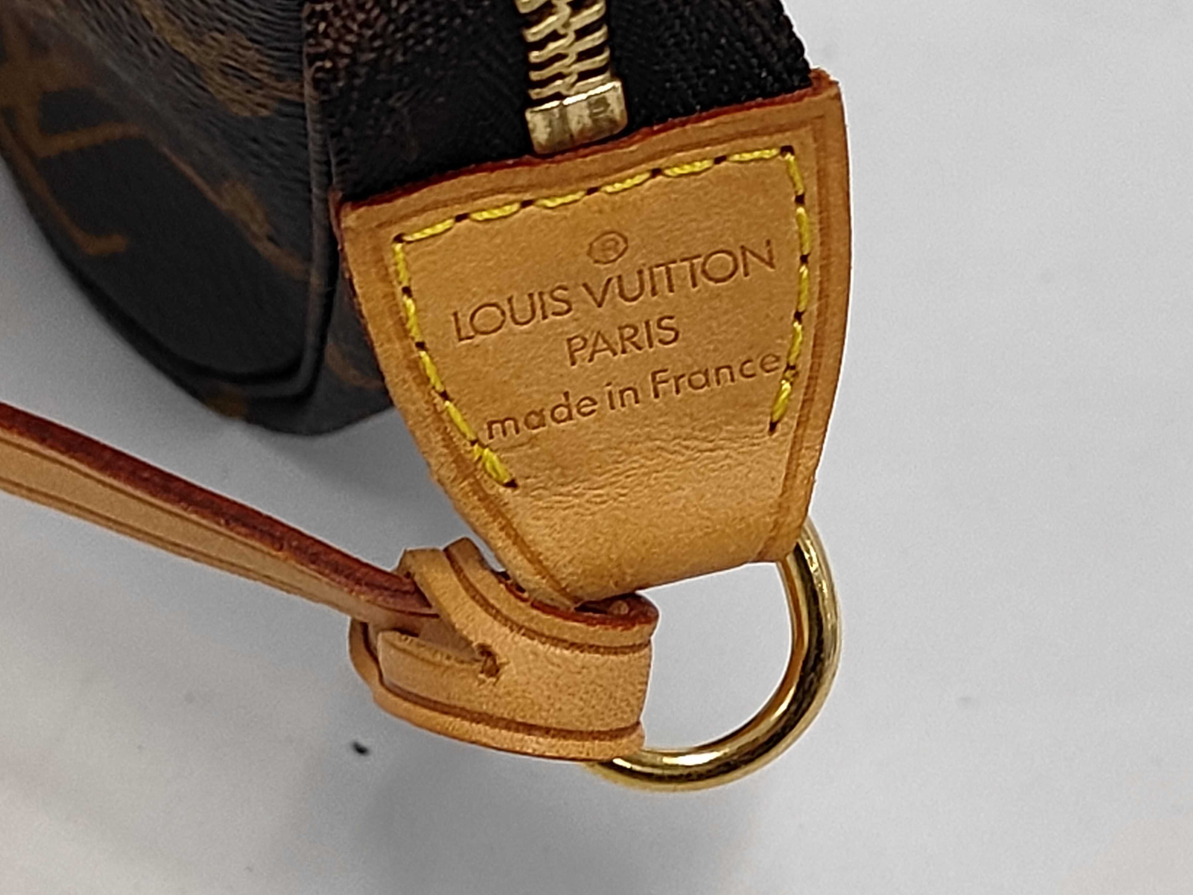 Monogram Pochette Accessoires SD0011 Bag — view 11