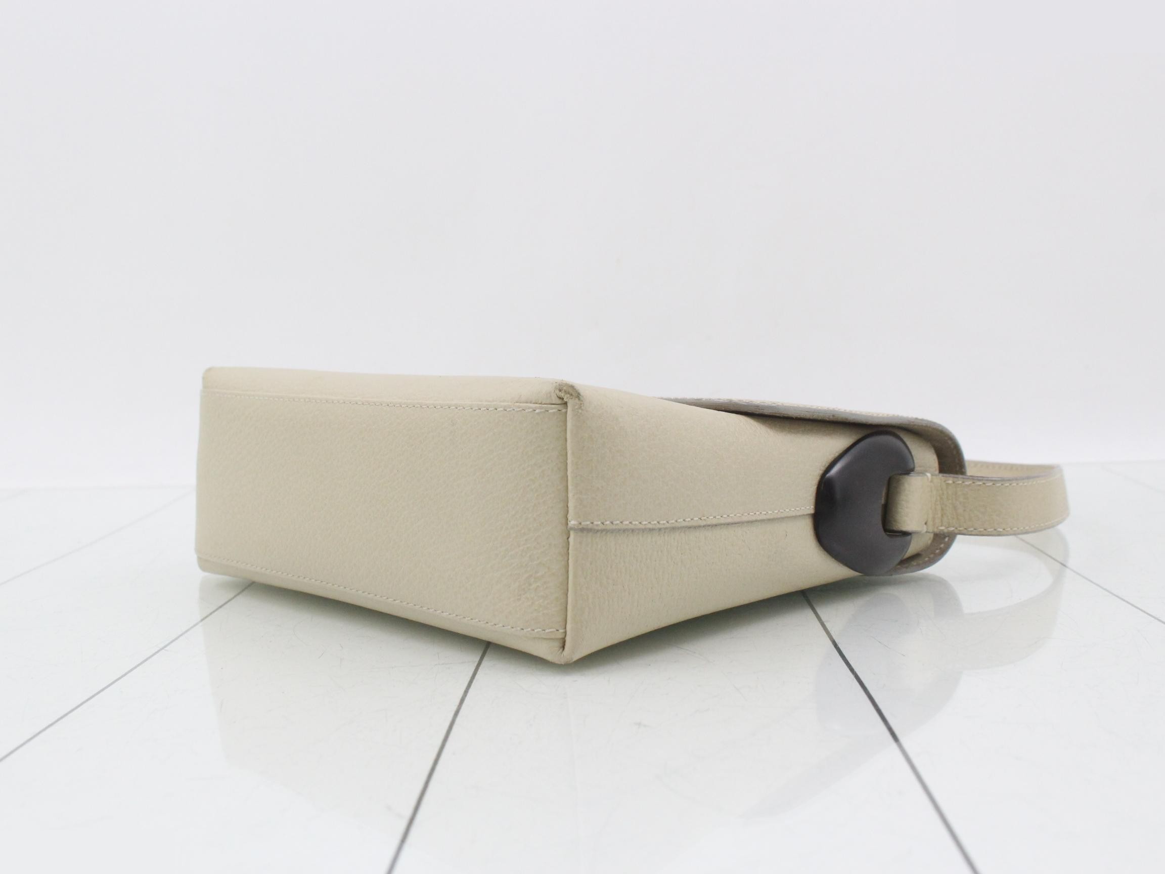 leather shoulder bag, greige, 001, 1998, 1767 — view 6