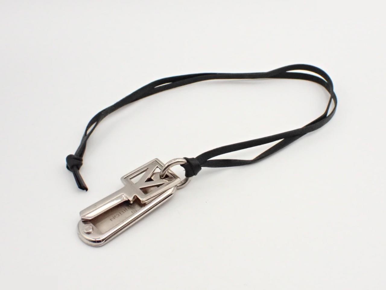 Necklace, neck circumference approximately 60 cm — view 3
