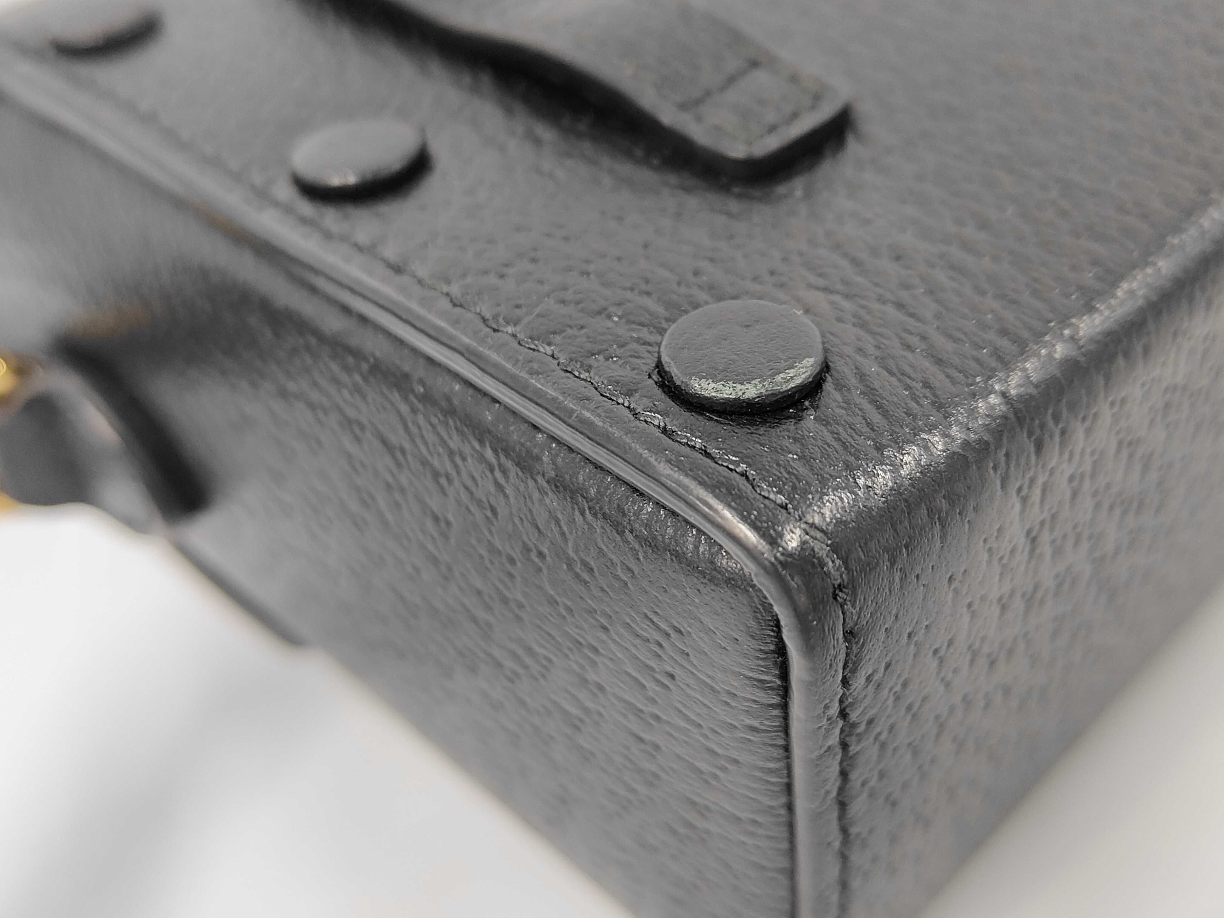 732314 Horsebit Black Shoulder Bag — view 4