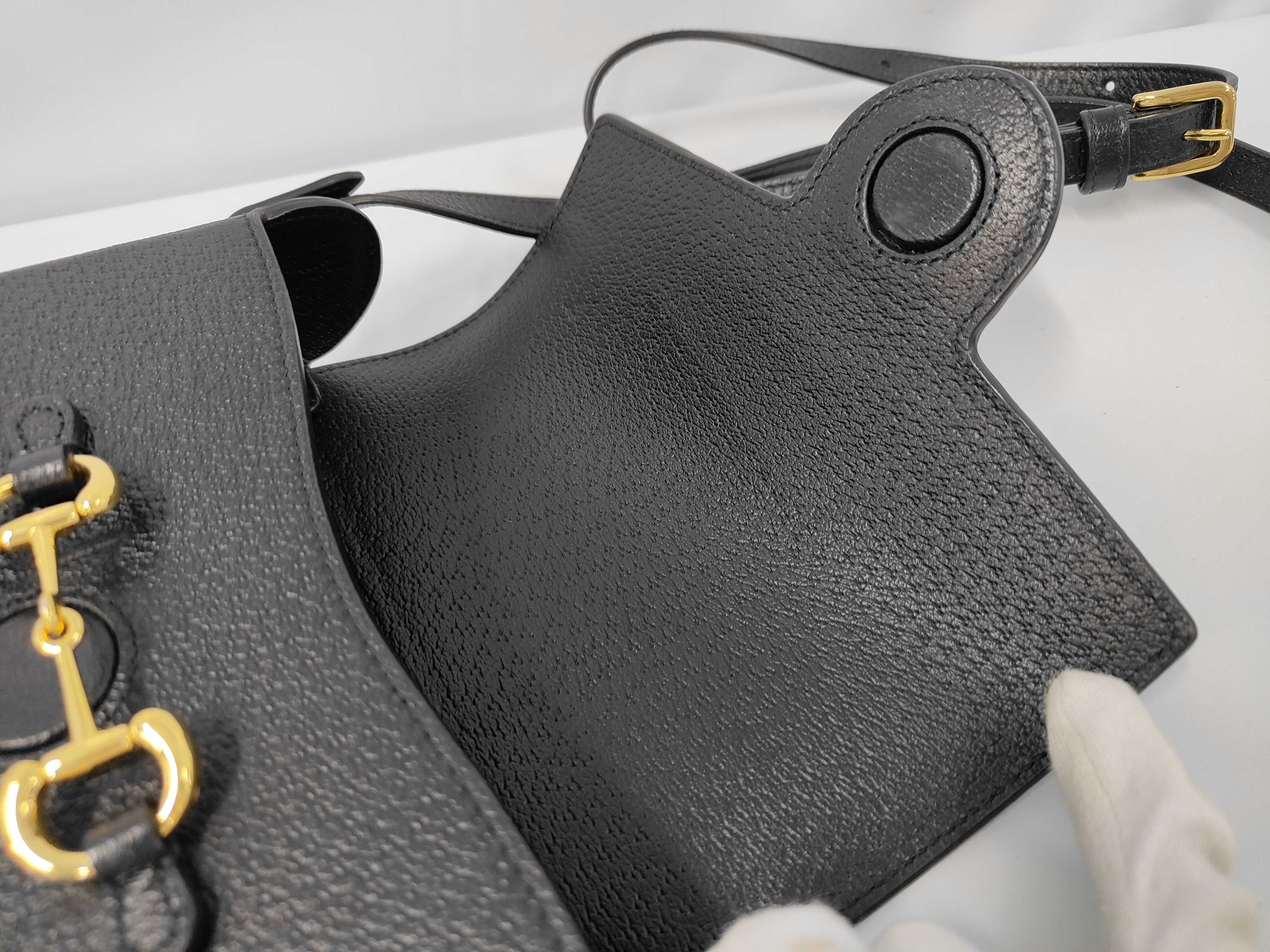 732314 Horsebit Black Shoulder Bag — view 8