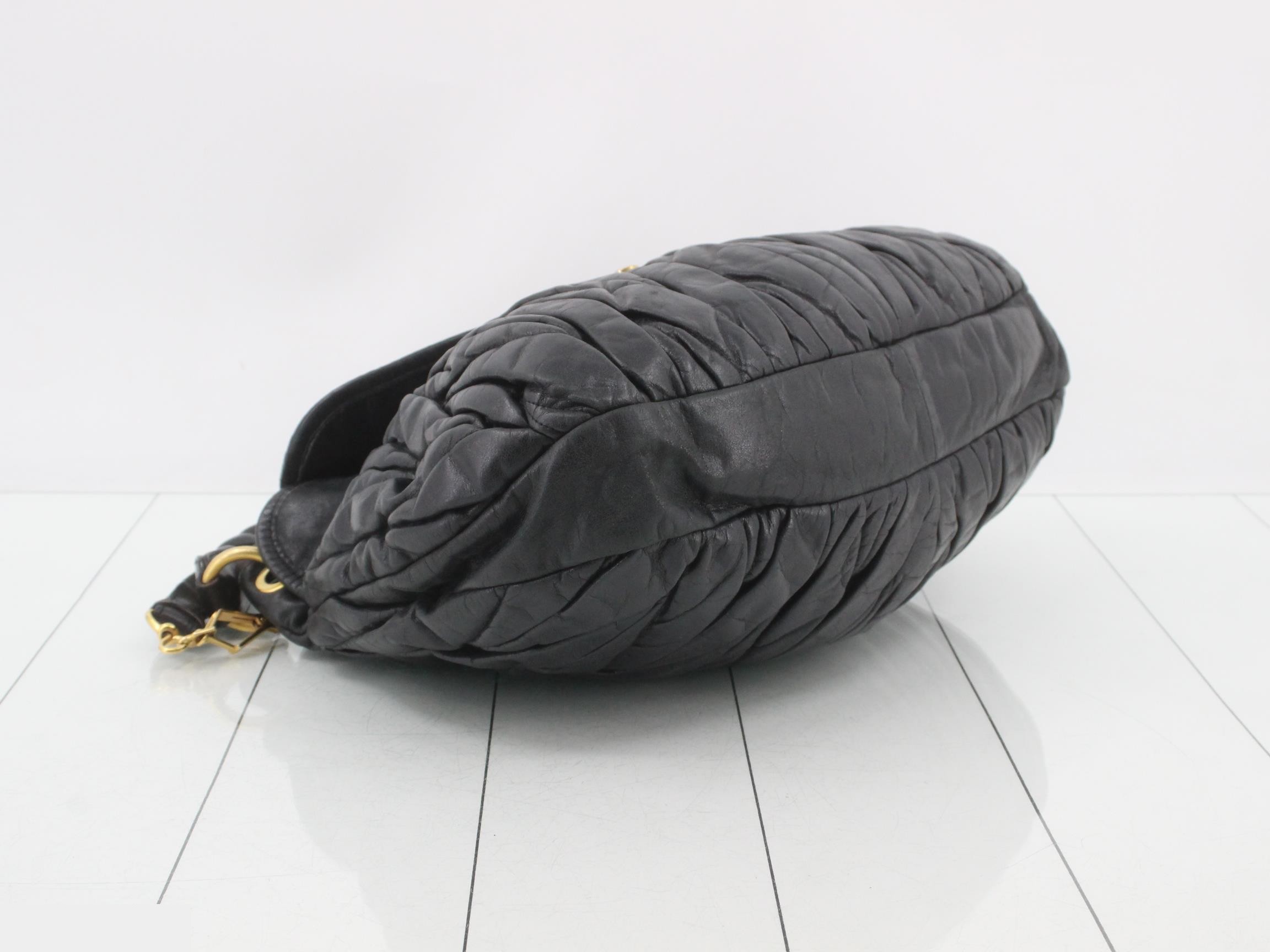 Matelassé (Bag) - 2-Way Handbag with Long Strap - Leather - Black — view 5