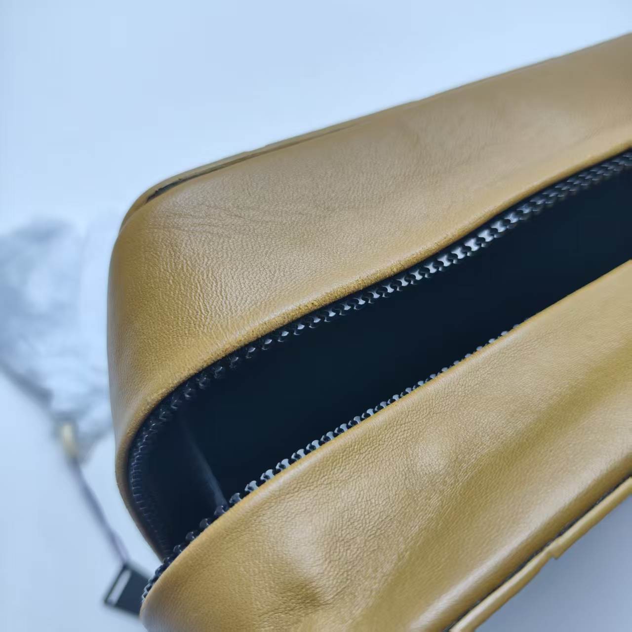 【*Shipped from: China*】BOTTEGA VENETA Leather Clutch Bag Second Bag — view 10