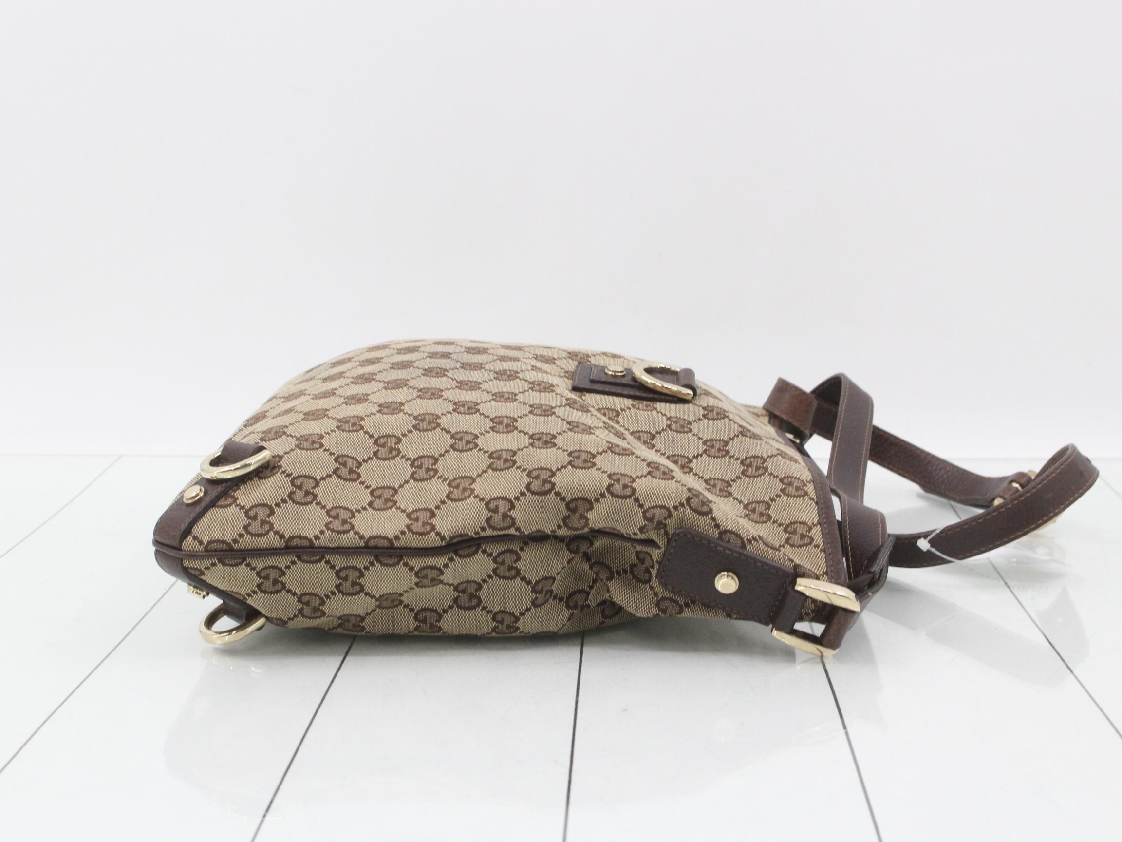 GG Canvas Shoulder Bag — view 3
