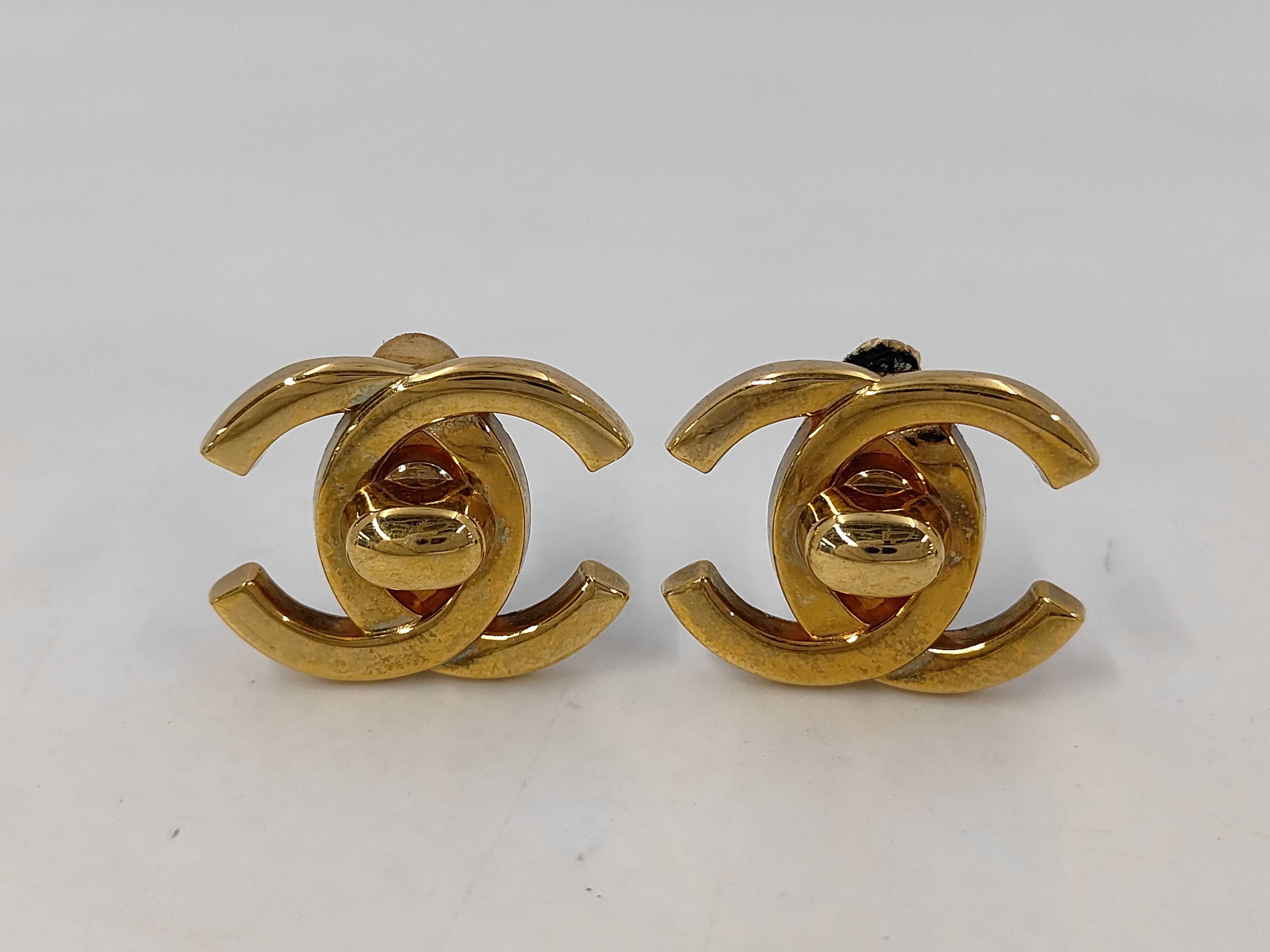 Coco Mark Turnlock Earrings, Gold Earrings