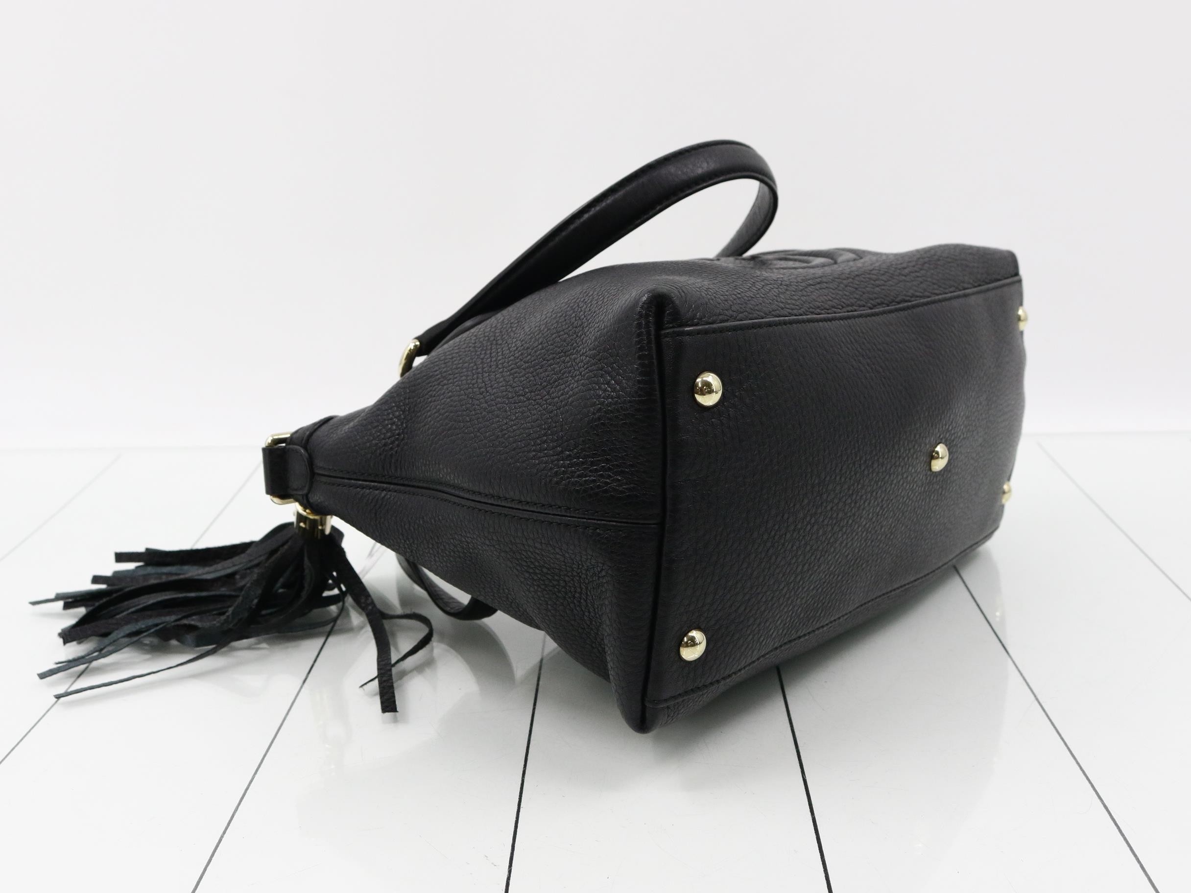Soho handbag, leather, black — view 5