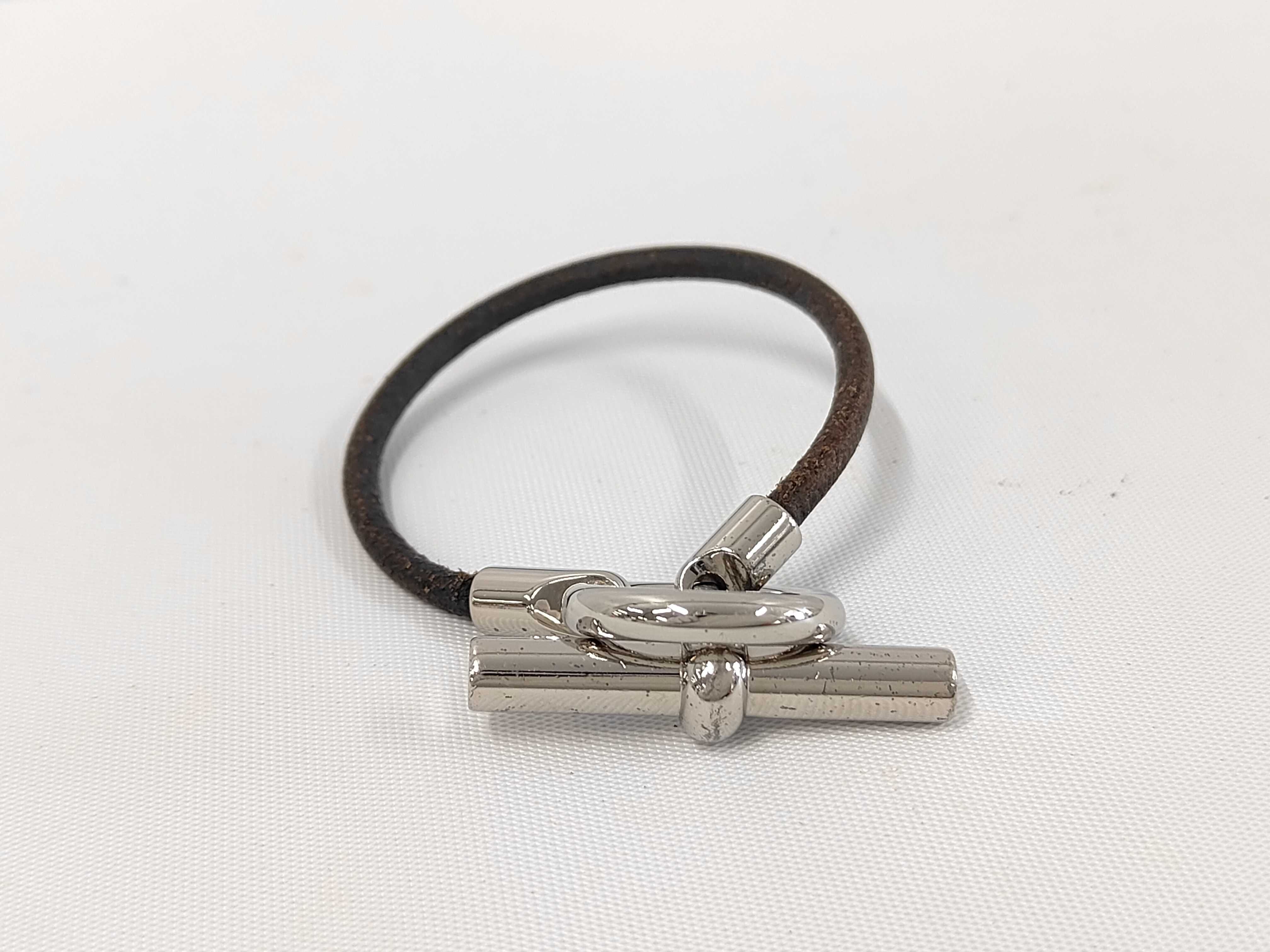 Glenan Leather Bracelet Accessories: Box Bracelet/Bangle