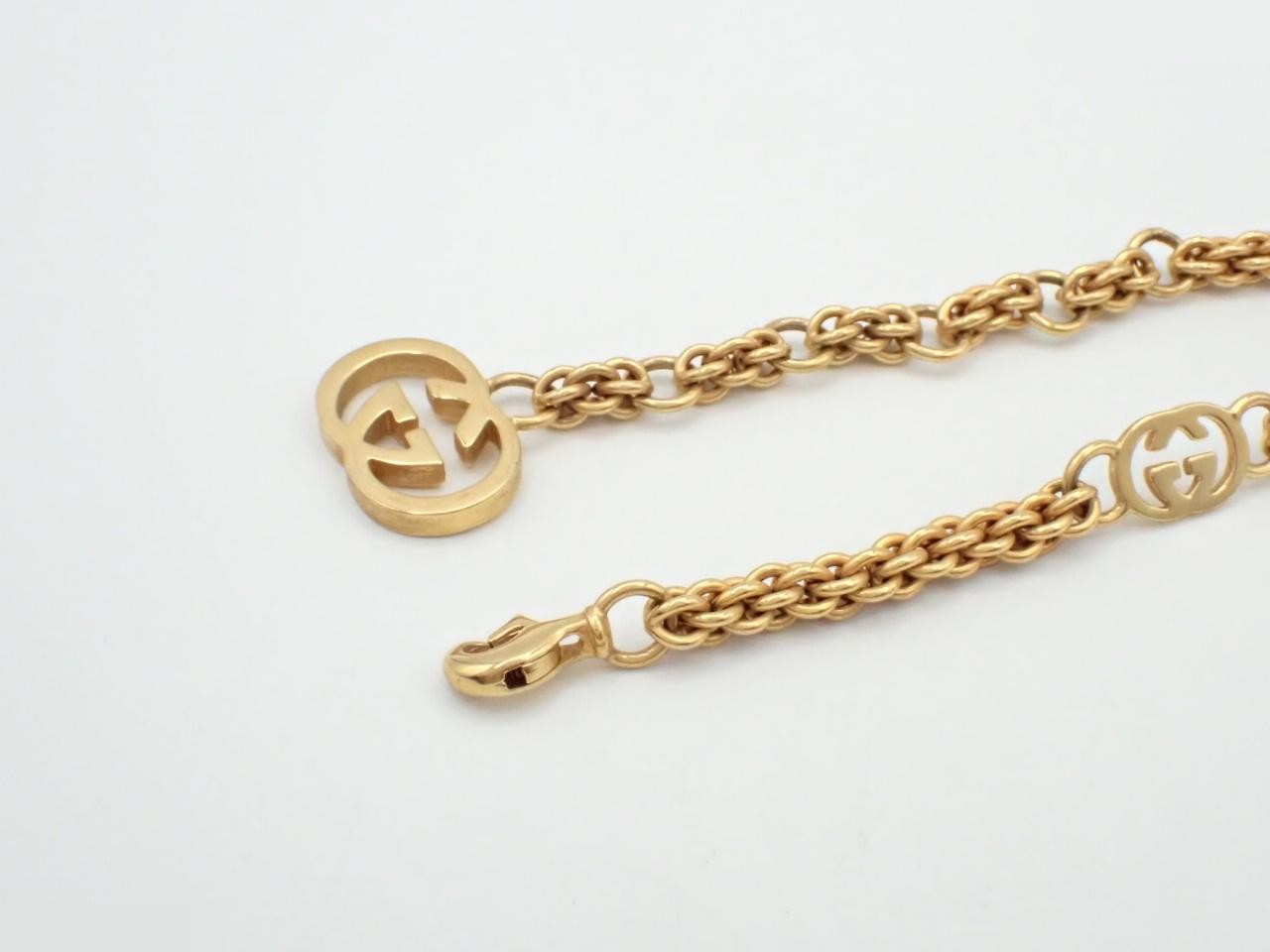 Gold chain belt, interlocking G design, approximately 100cm in length. — view 3