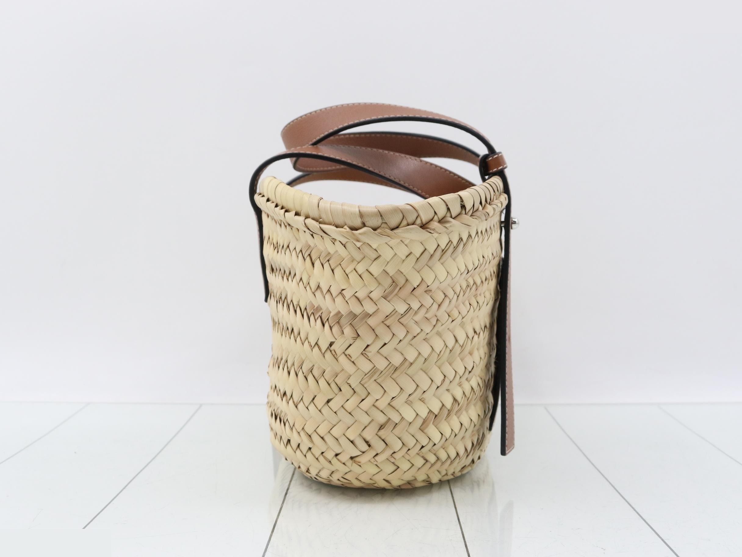 Handbag, basket bag, anagram, leather — view 4