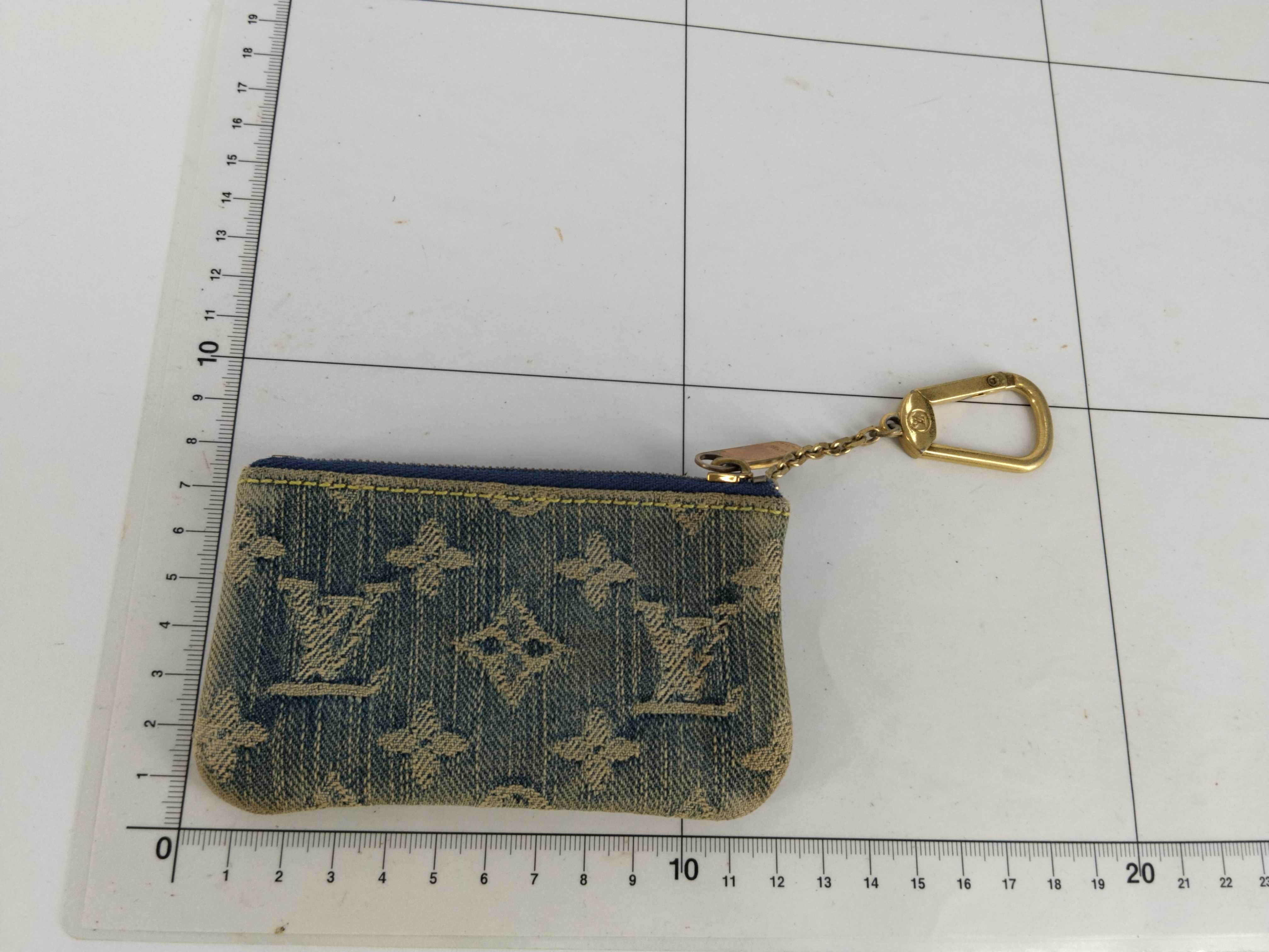 Monogram Louis Vuitton Pochette Clé M95343 CA0097 Coin Case — view 2