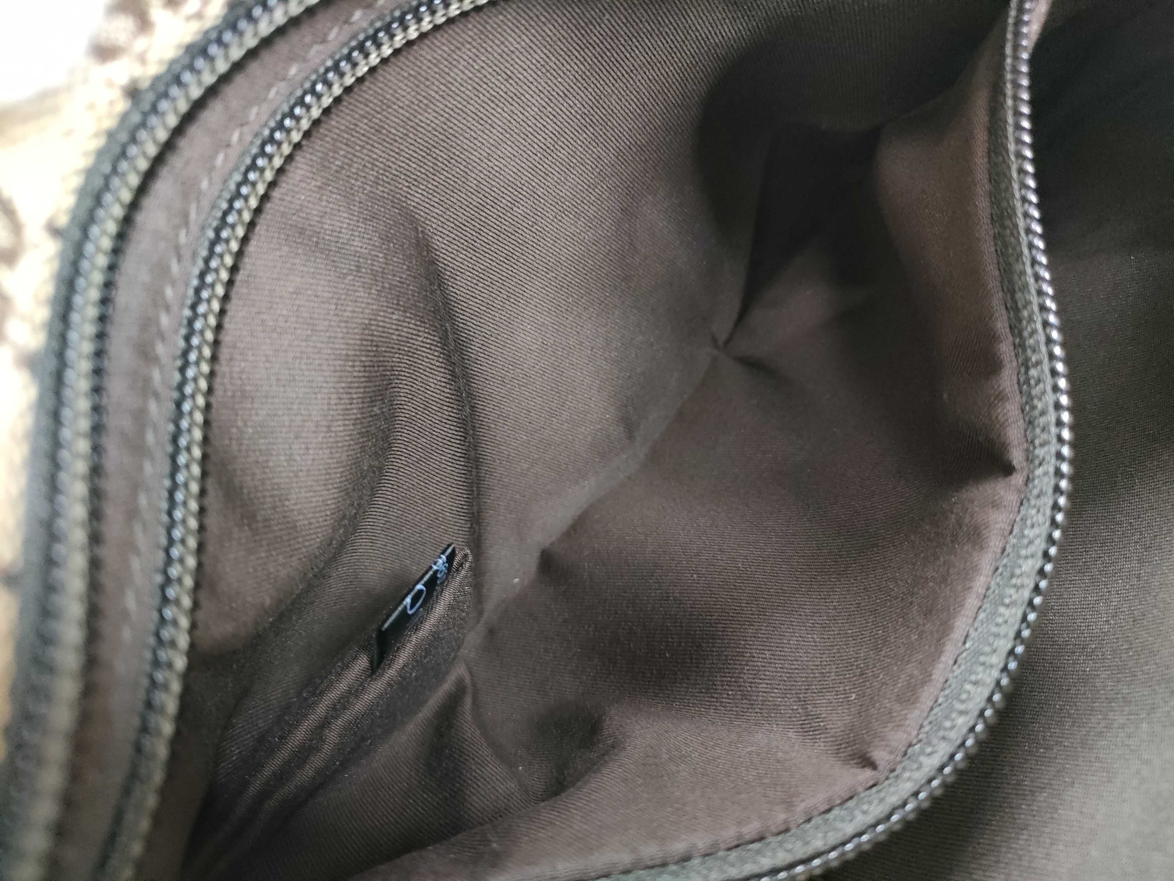 GG Canvas Gucci Sherry Line Shoulder Bag — view 9