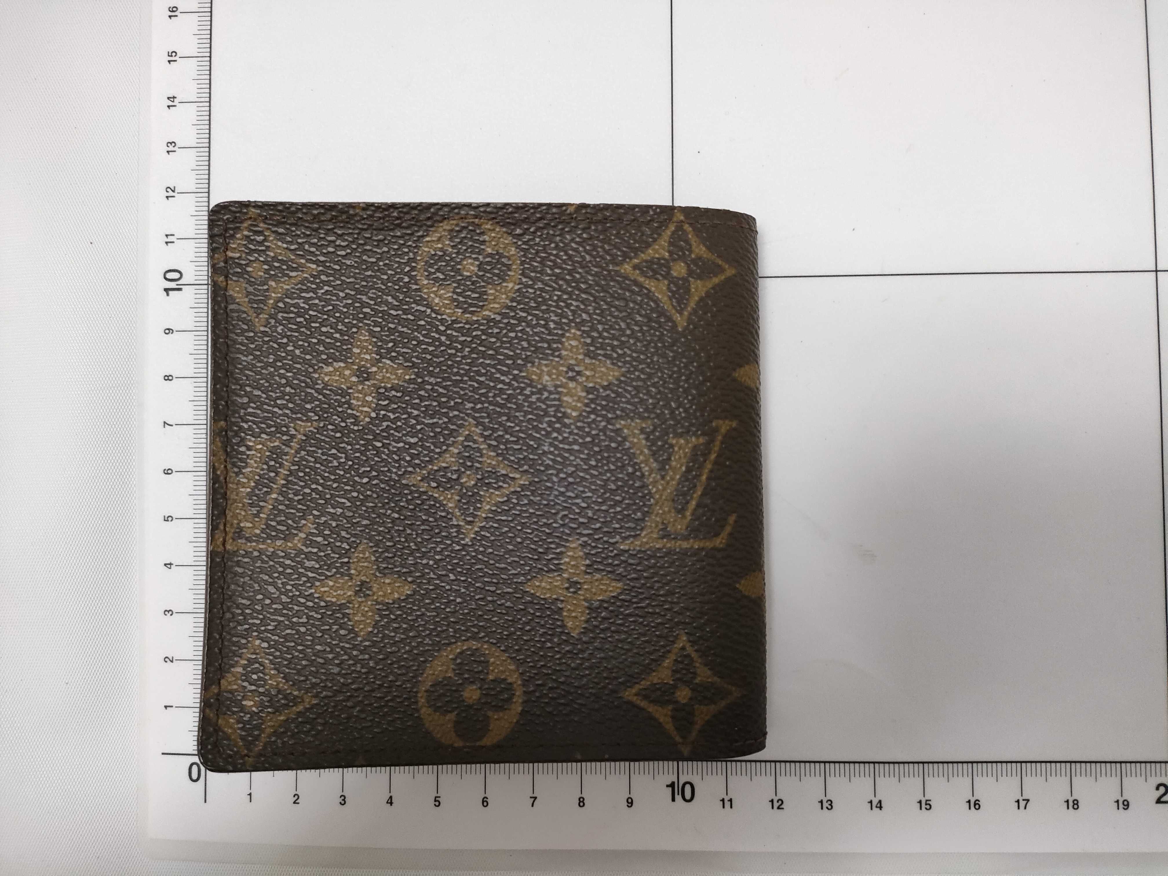 Monogram LV Monogram Folding Wallet (No serial number) — view 2