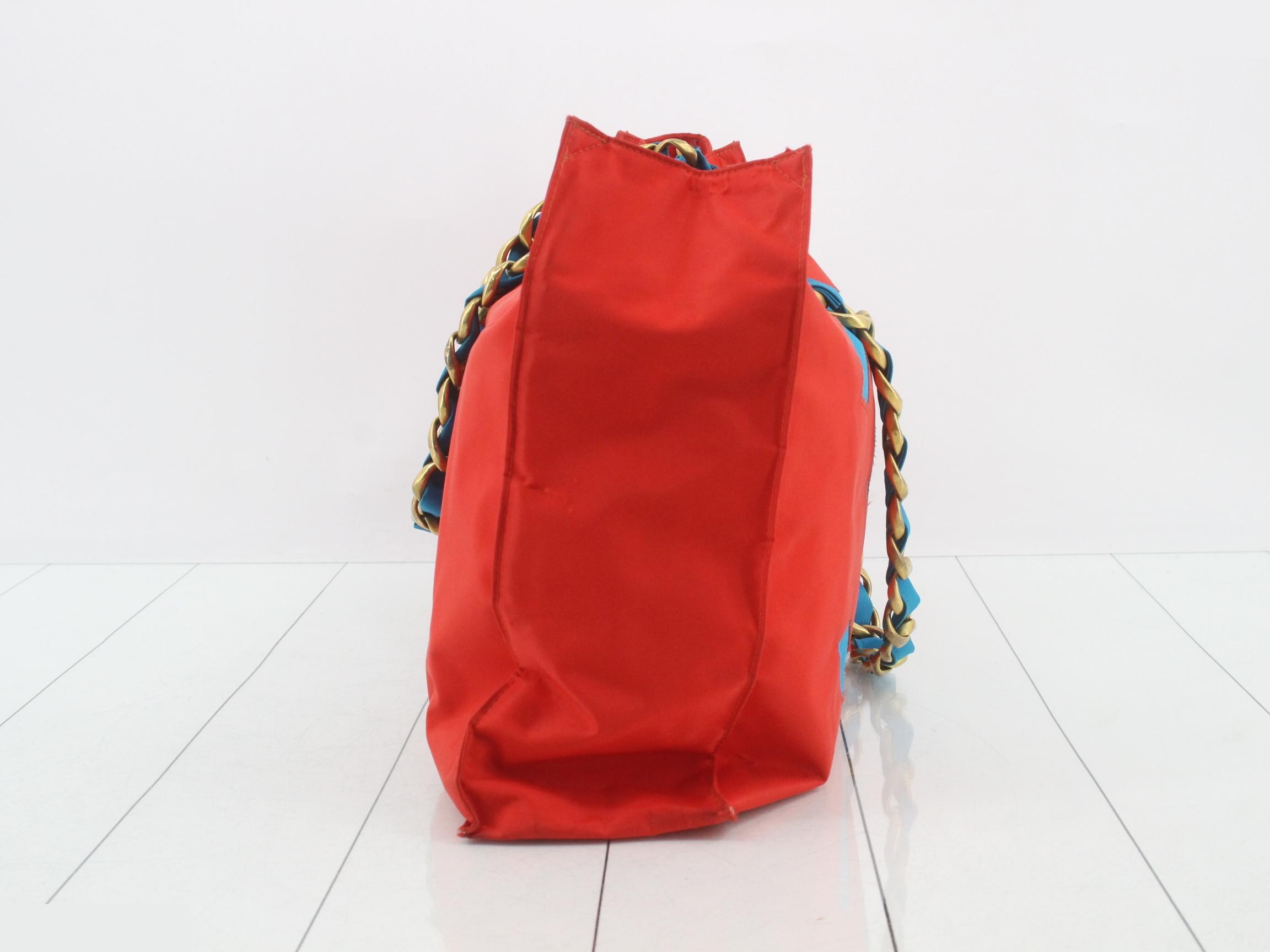 DecaCoco Chain Tote Bag — view 4