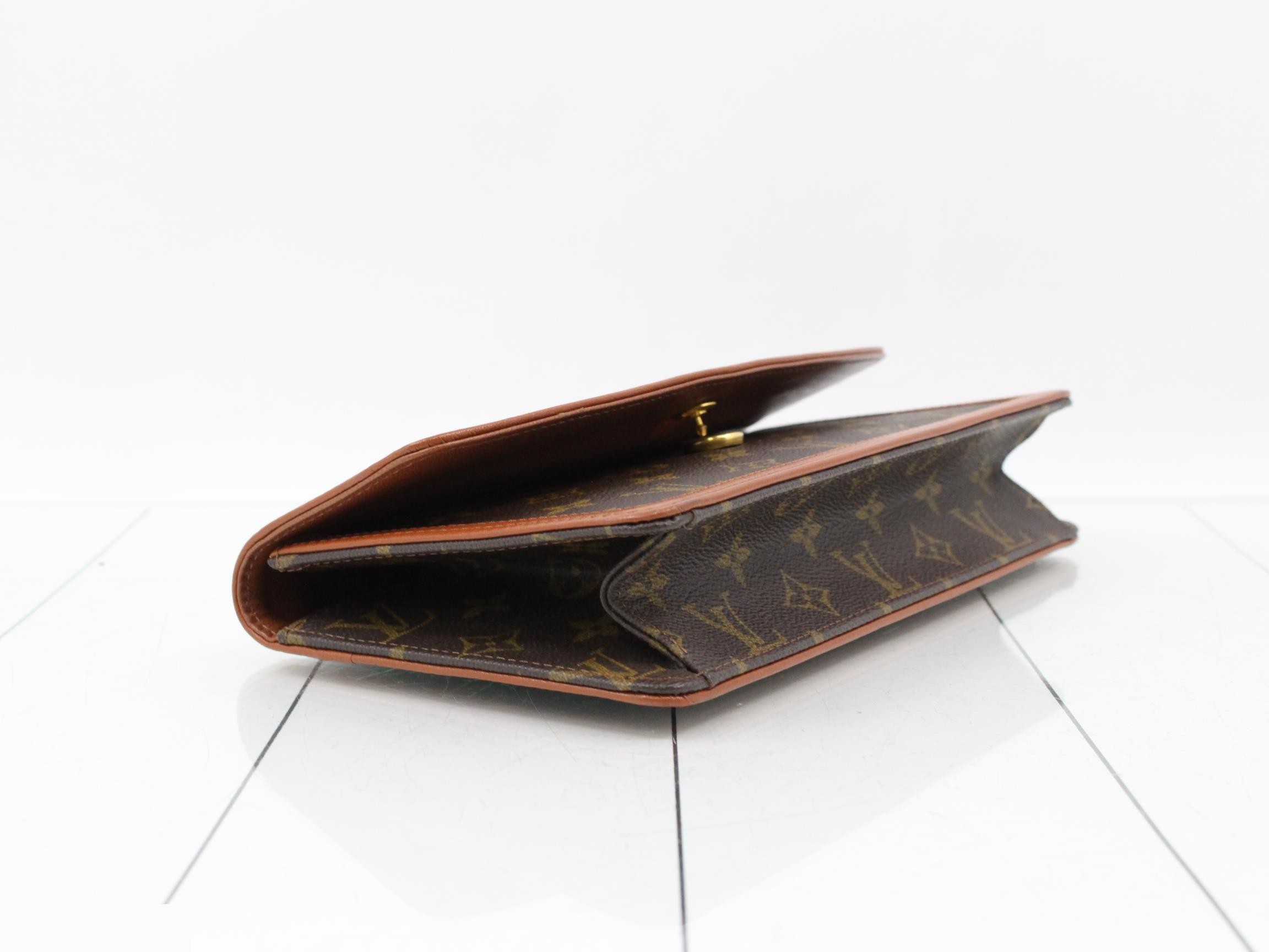 Pochette Dam PM Monogram — view 5