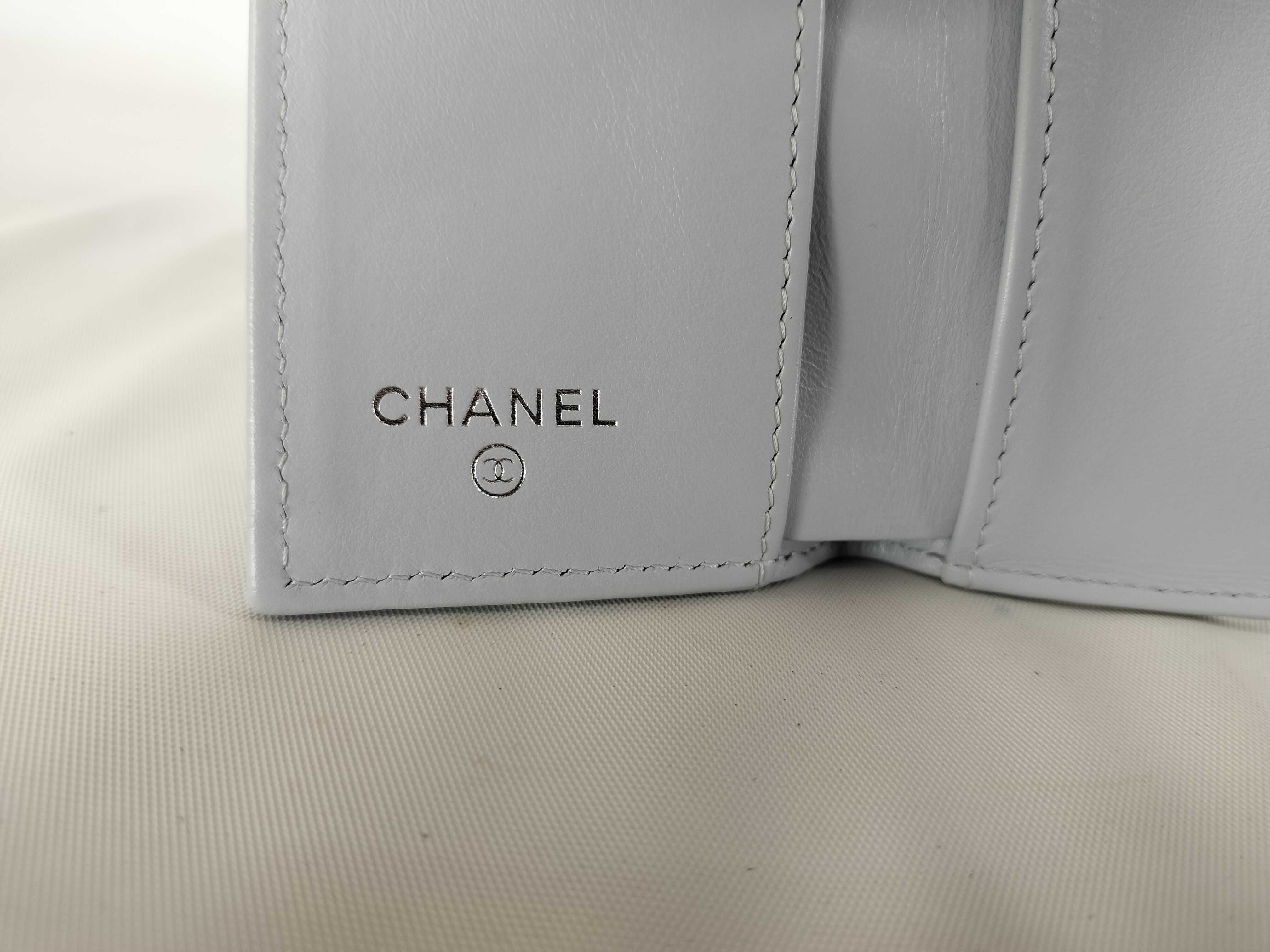Matelassé Tri-fold Wallet, Caviar Leather, Light Blue — view 7
