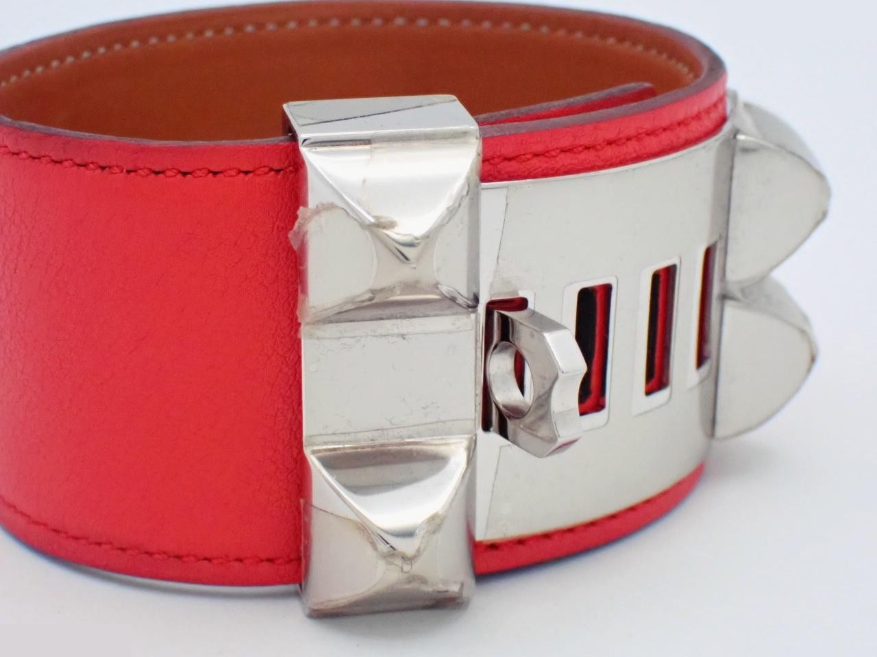 Leather bracelet, "Collier de Chien," red, wrist circumference approximately 19 cm — view 3