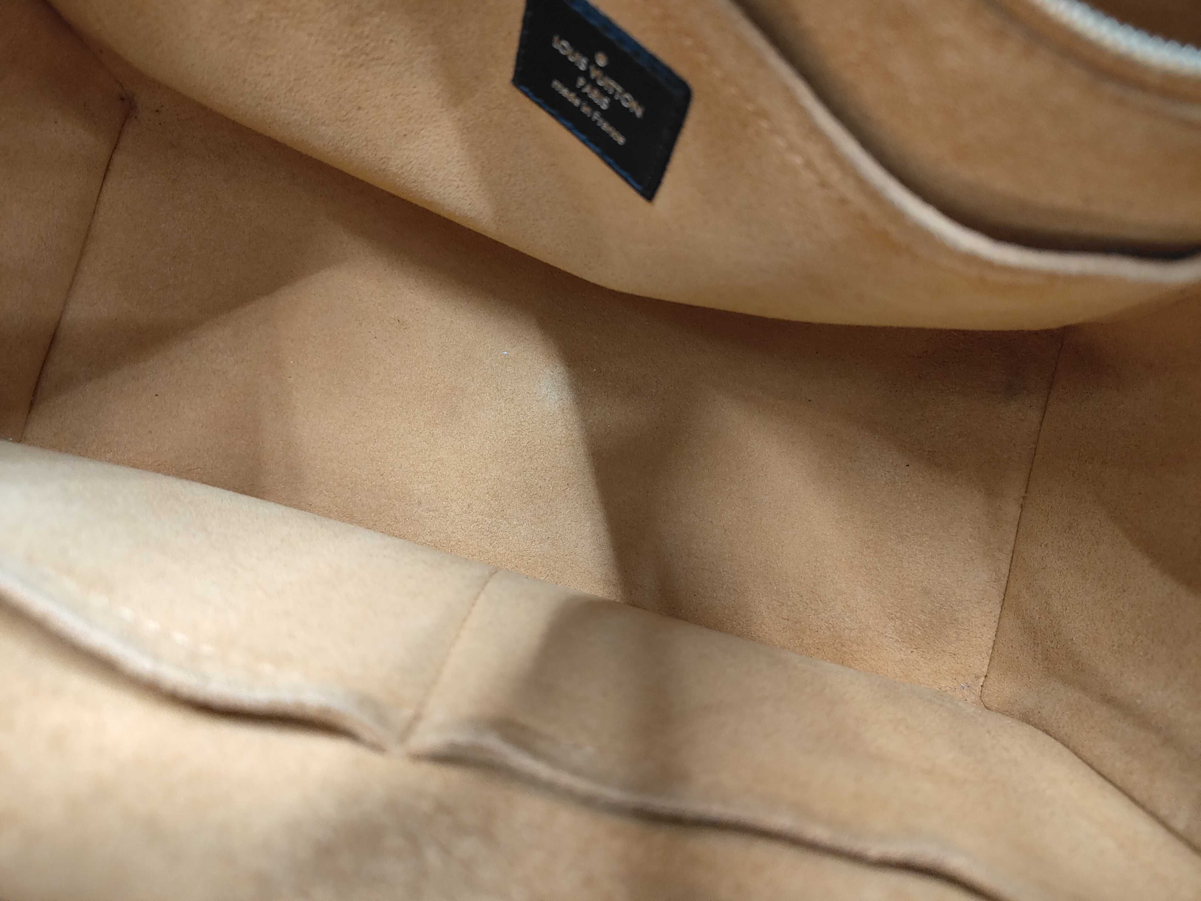 On My Side MM Handbag — view 12