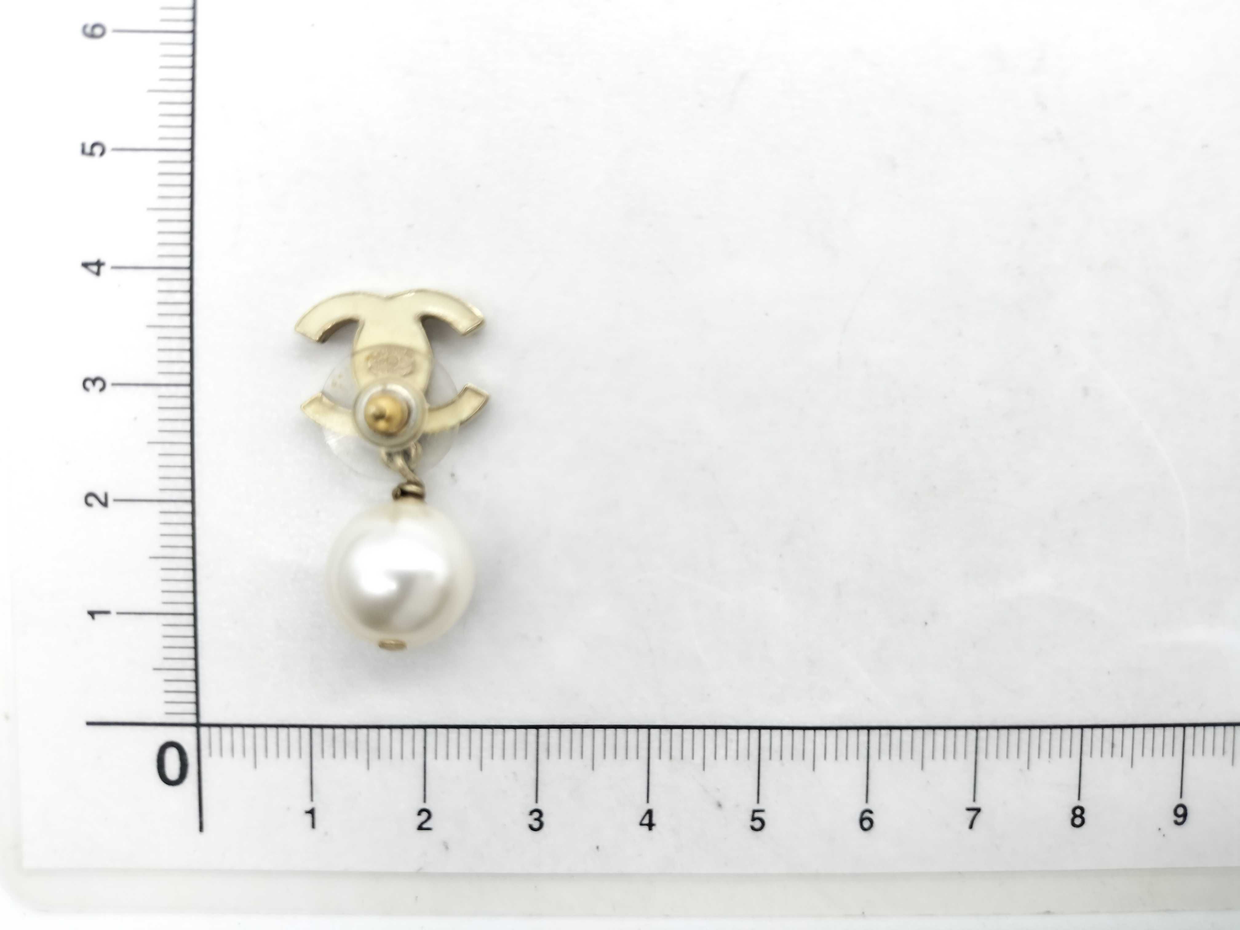 07A Earring (Single Earring) — view 9