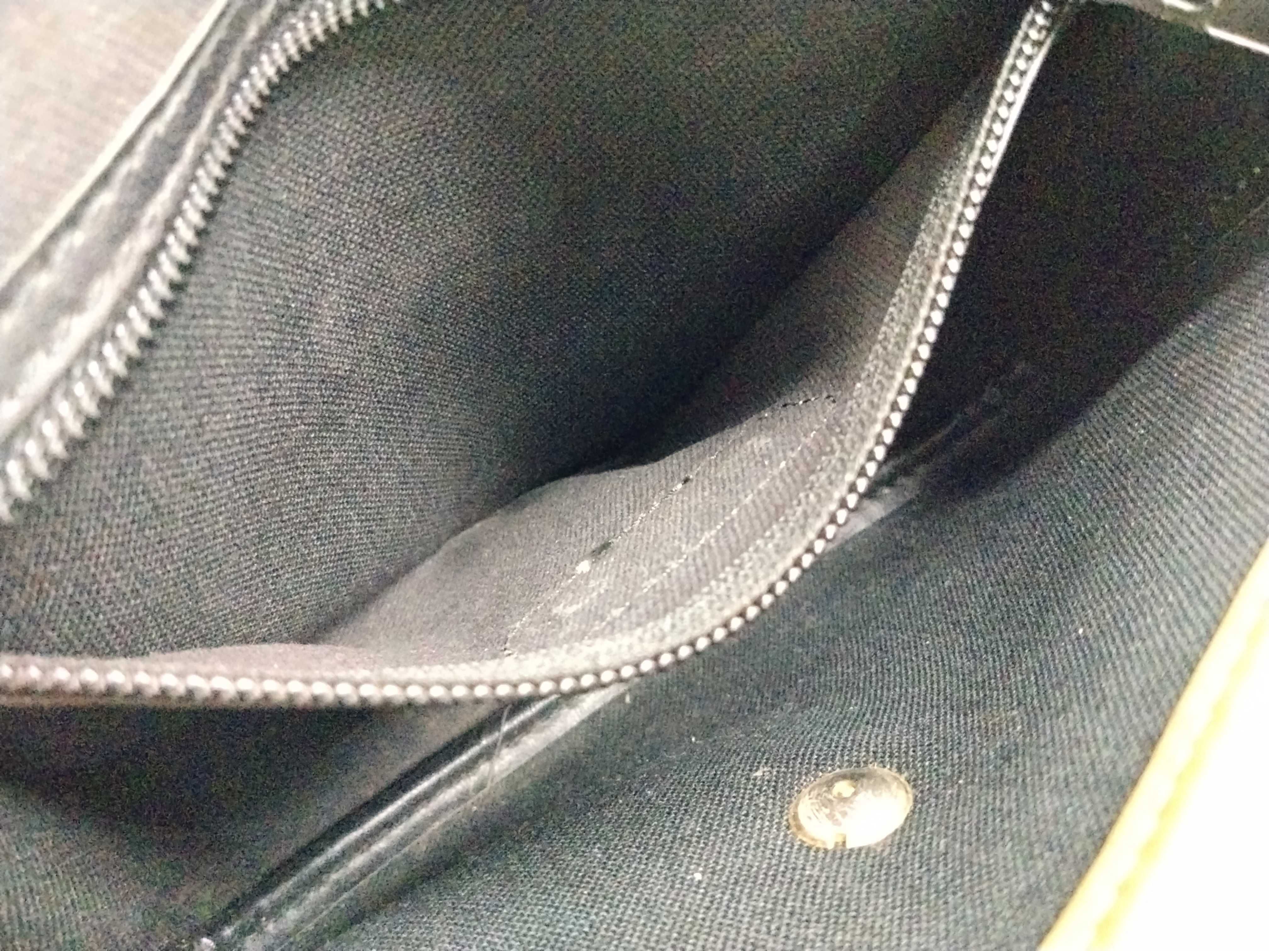 Honeycomb Pattern Shoulder Bag — view 13