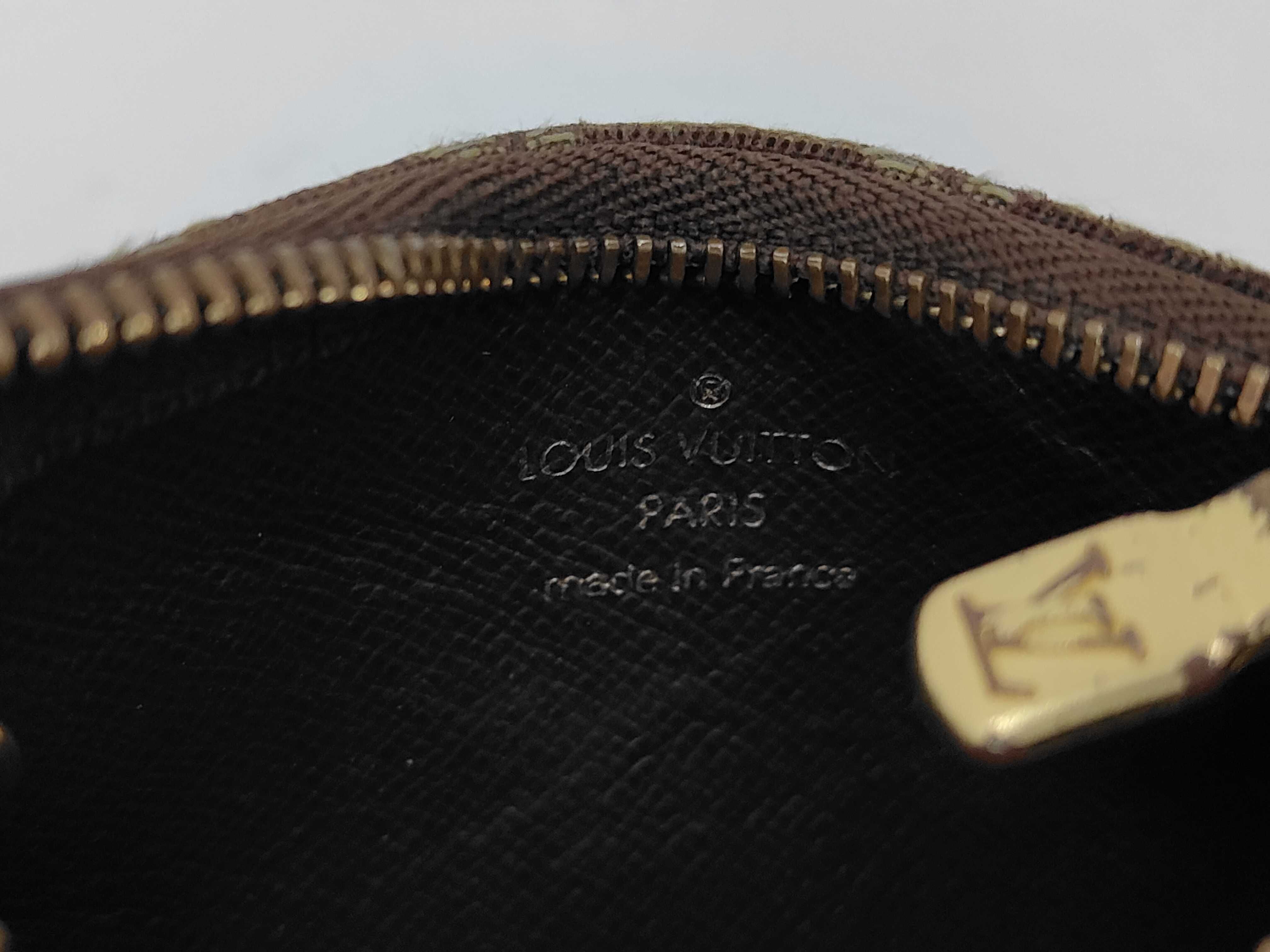 Coin Case — view 5