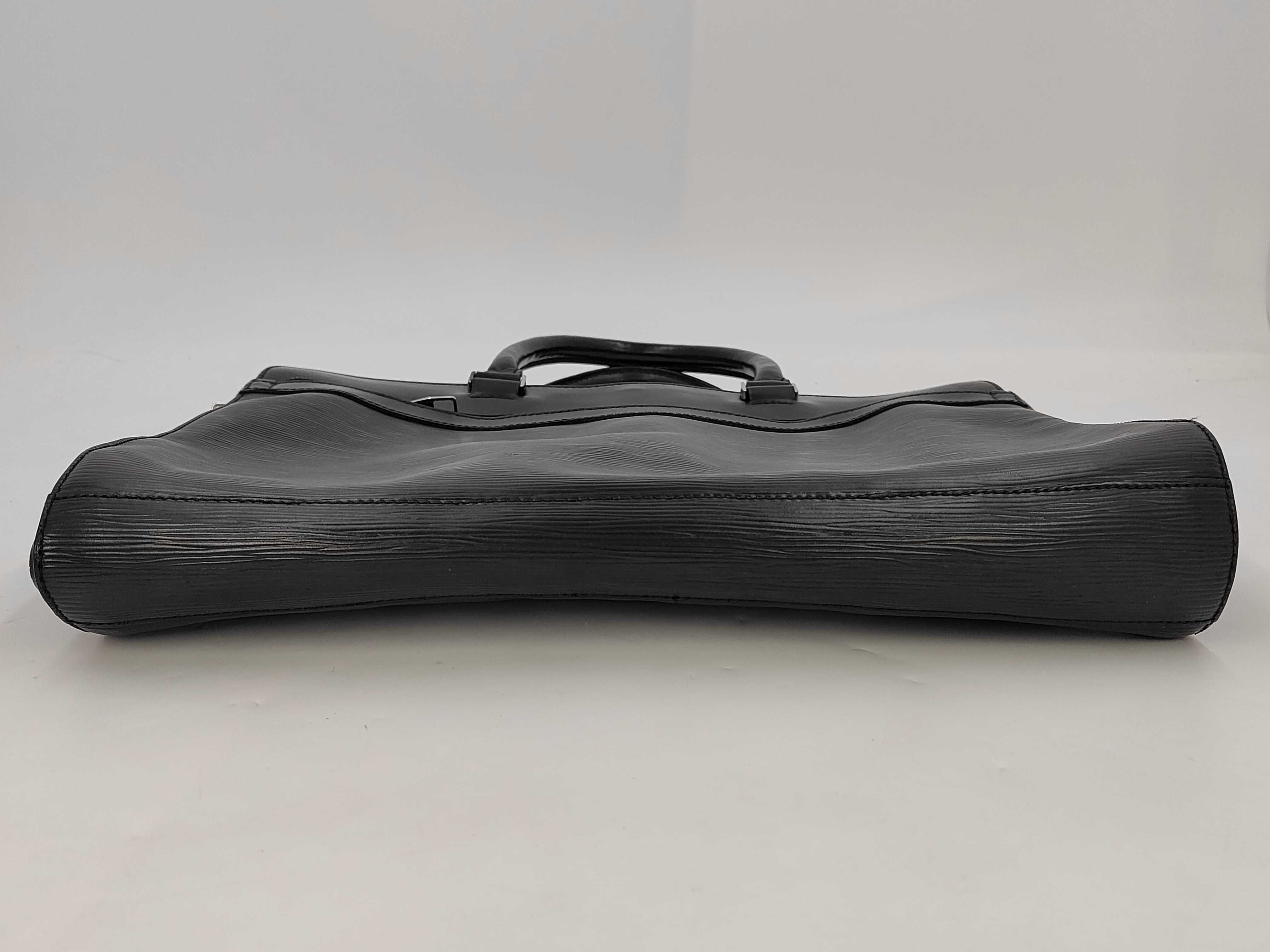 Epi Louis Vuitton Epi Bassano Business Bag Black Business Bag — view 7