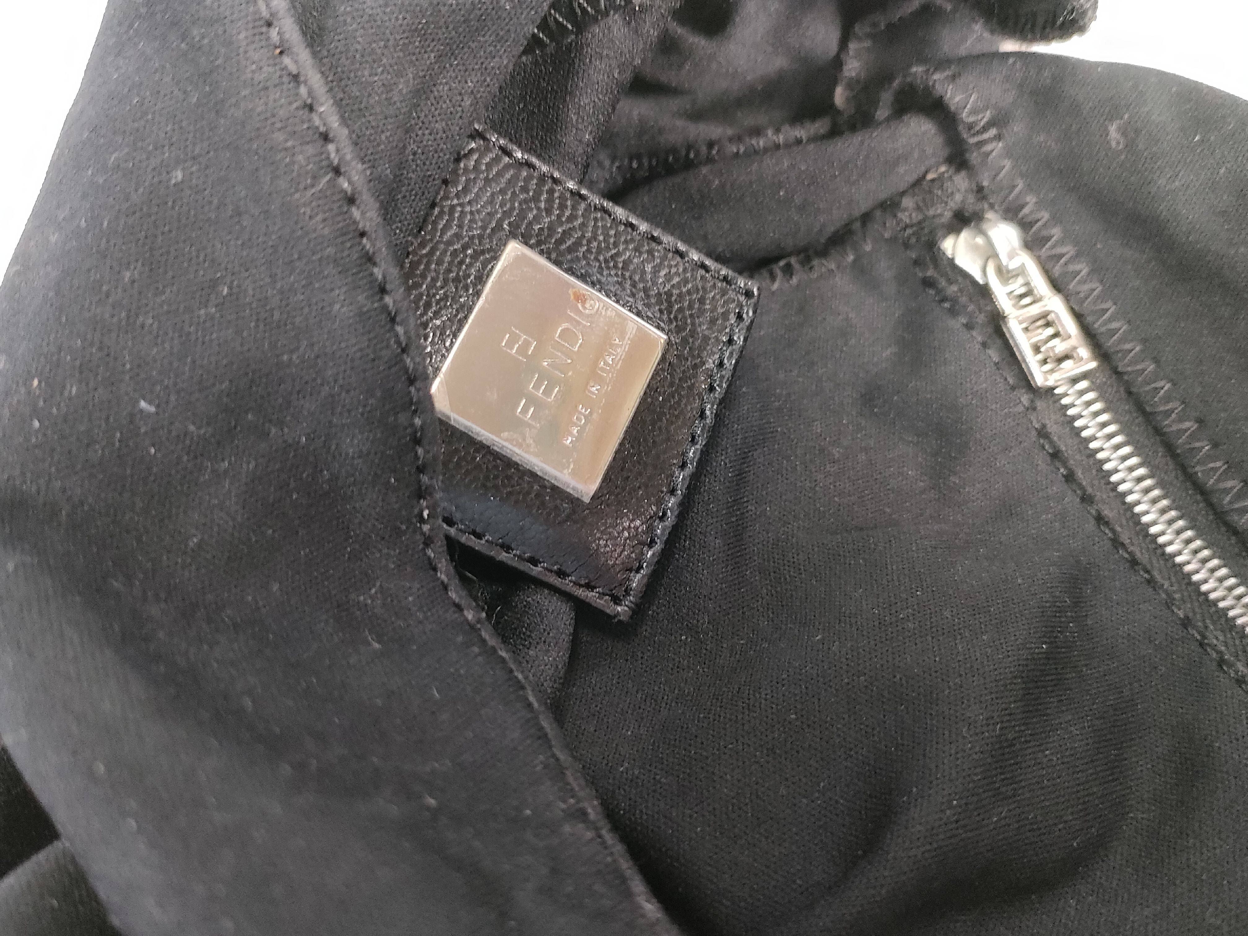 Mamma Nylon Black Shoulder Bag — view 13