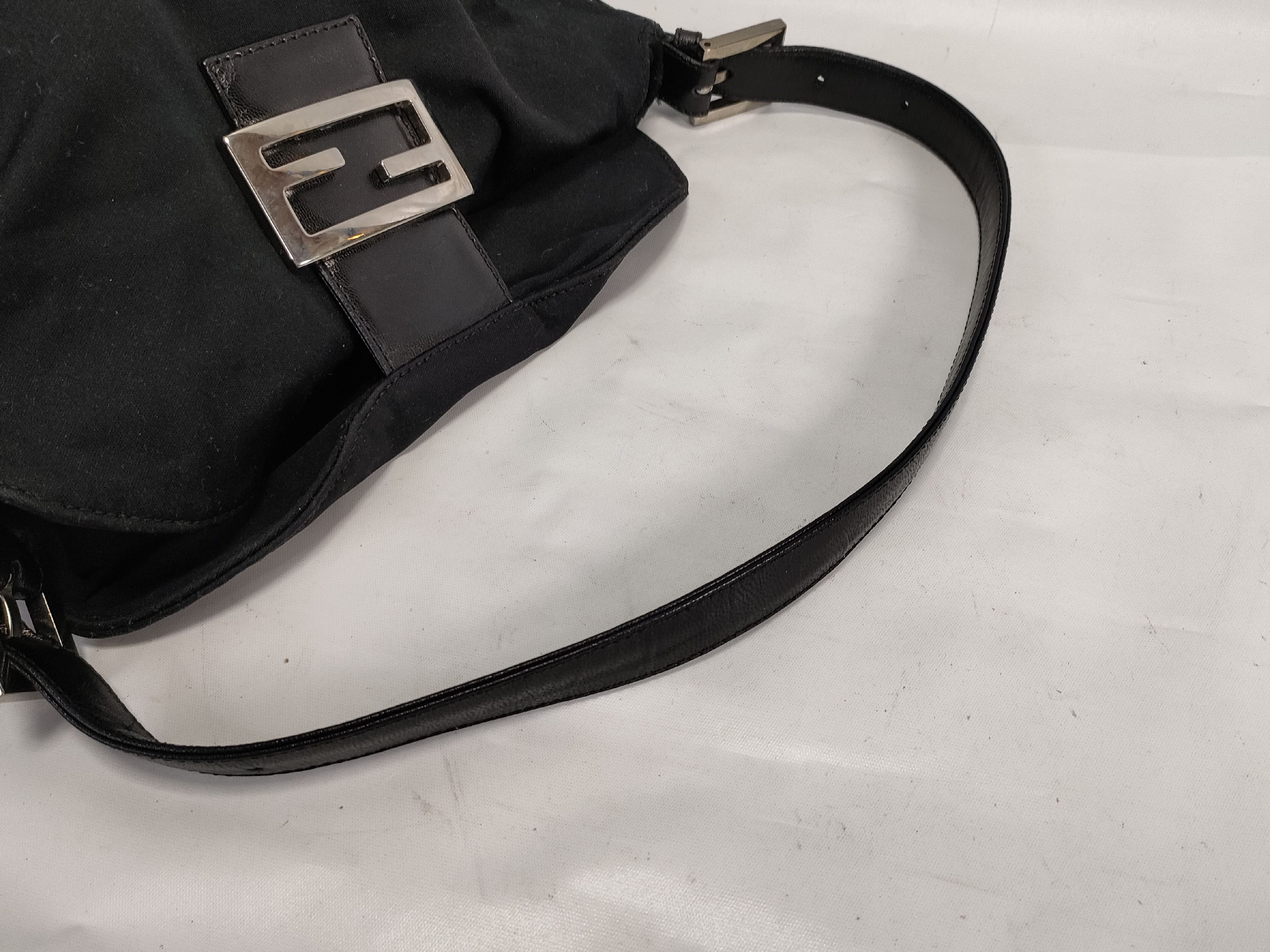 Mamma Nylon Black Shoulder Bag — view 3