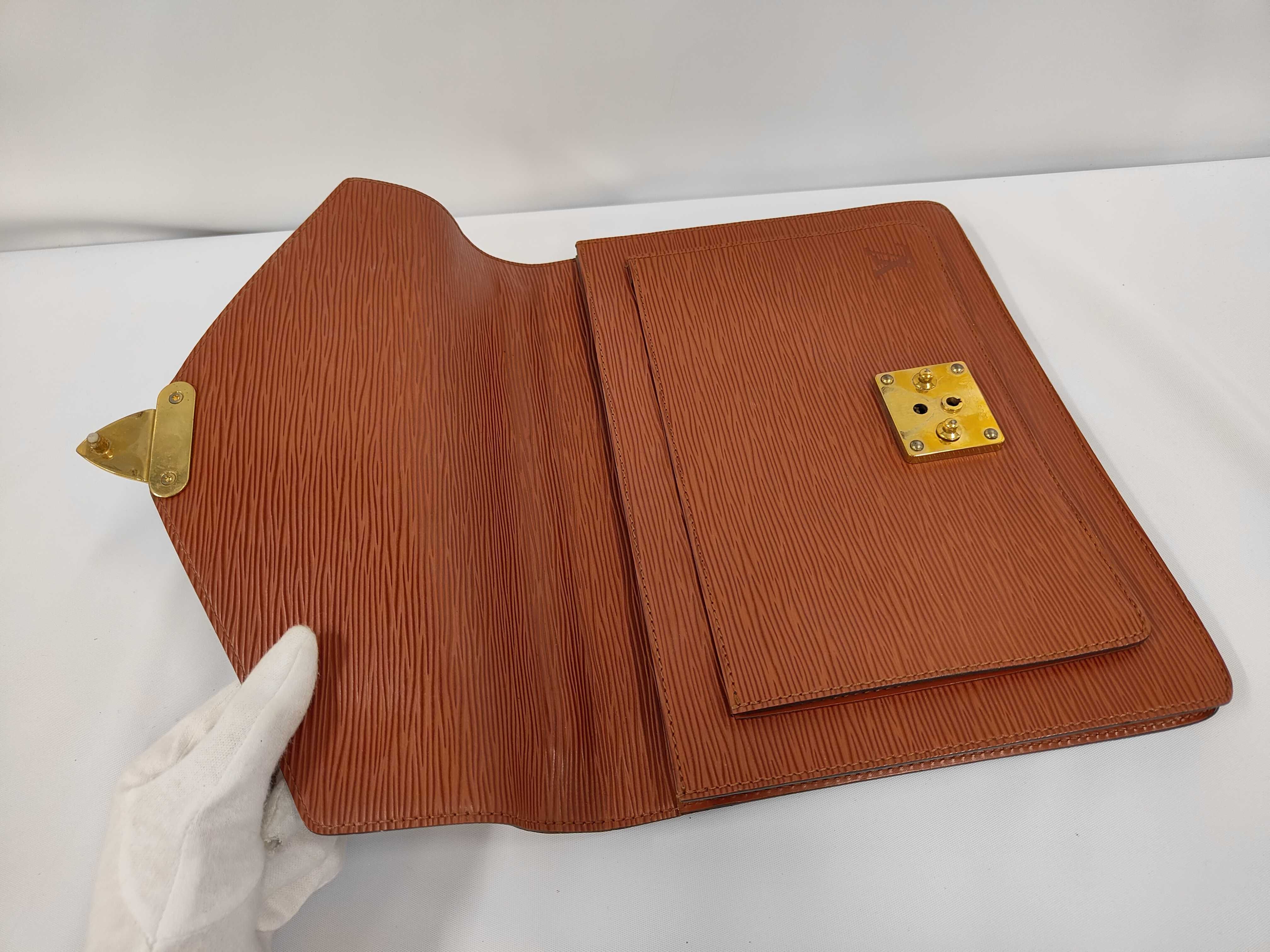 Epi Monceau handbag, brown, no strap, SR1904. — view 8