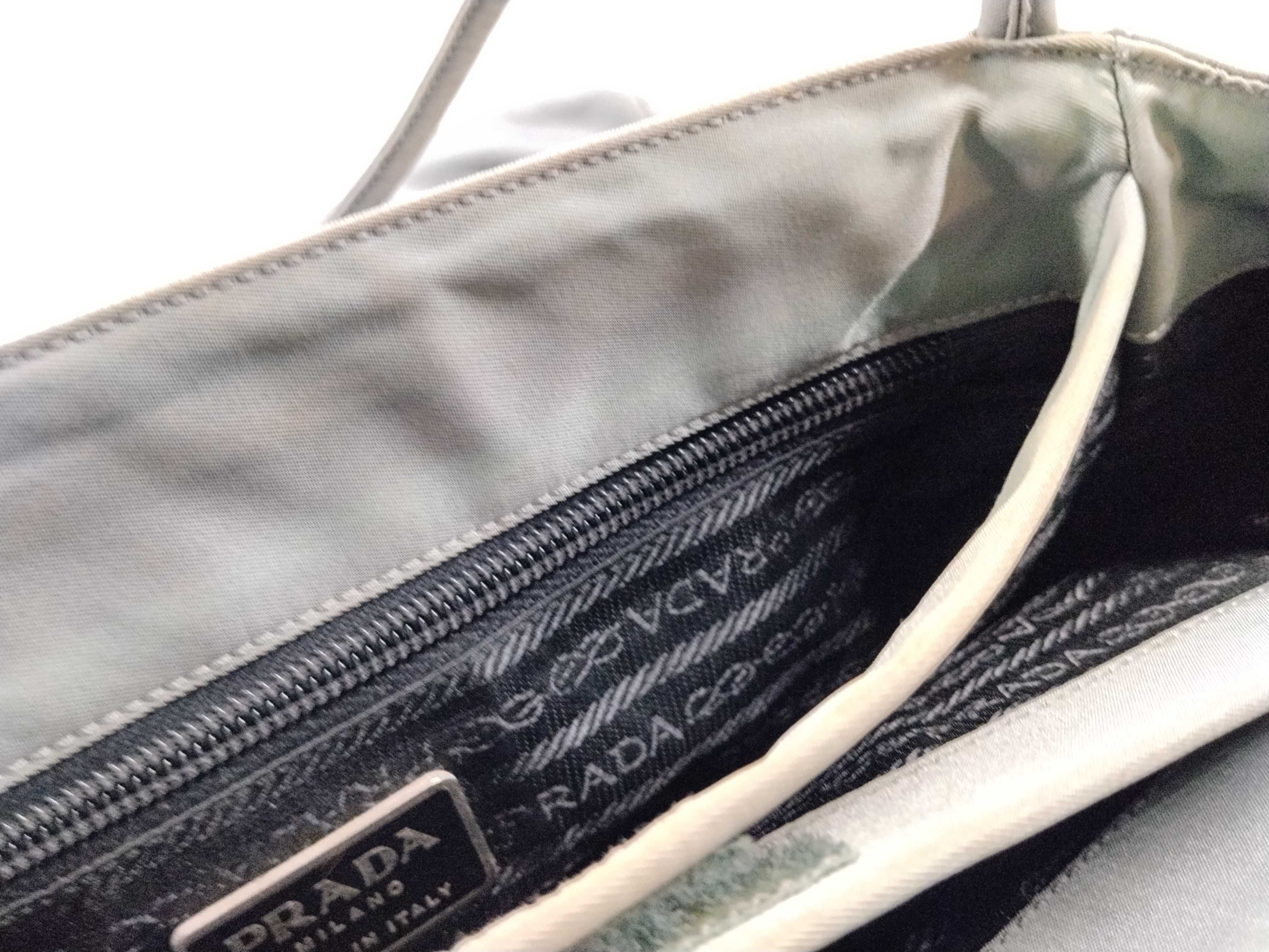 Nylon Tessuto Nylon Triangle Logo Tote Bag — view 15