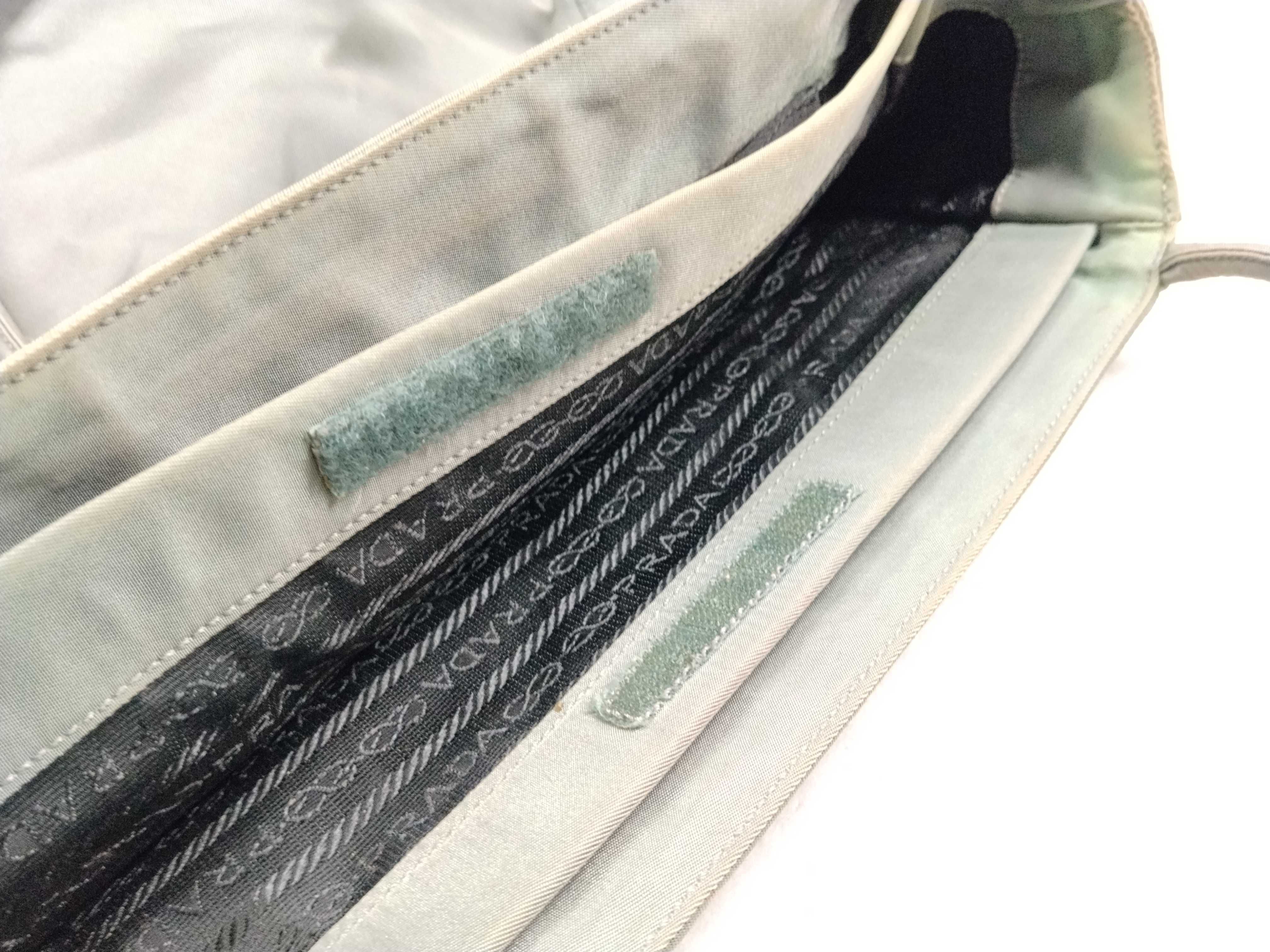 Nylon Tessuto Nylon Triangle Logo Tote Bag — view 10