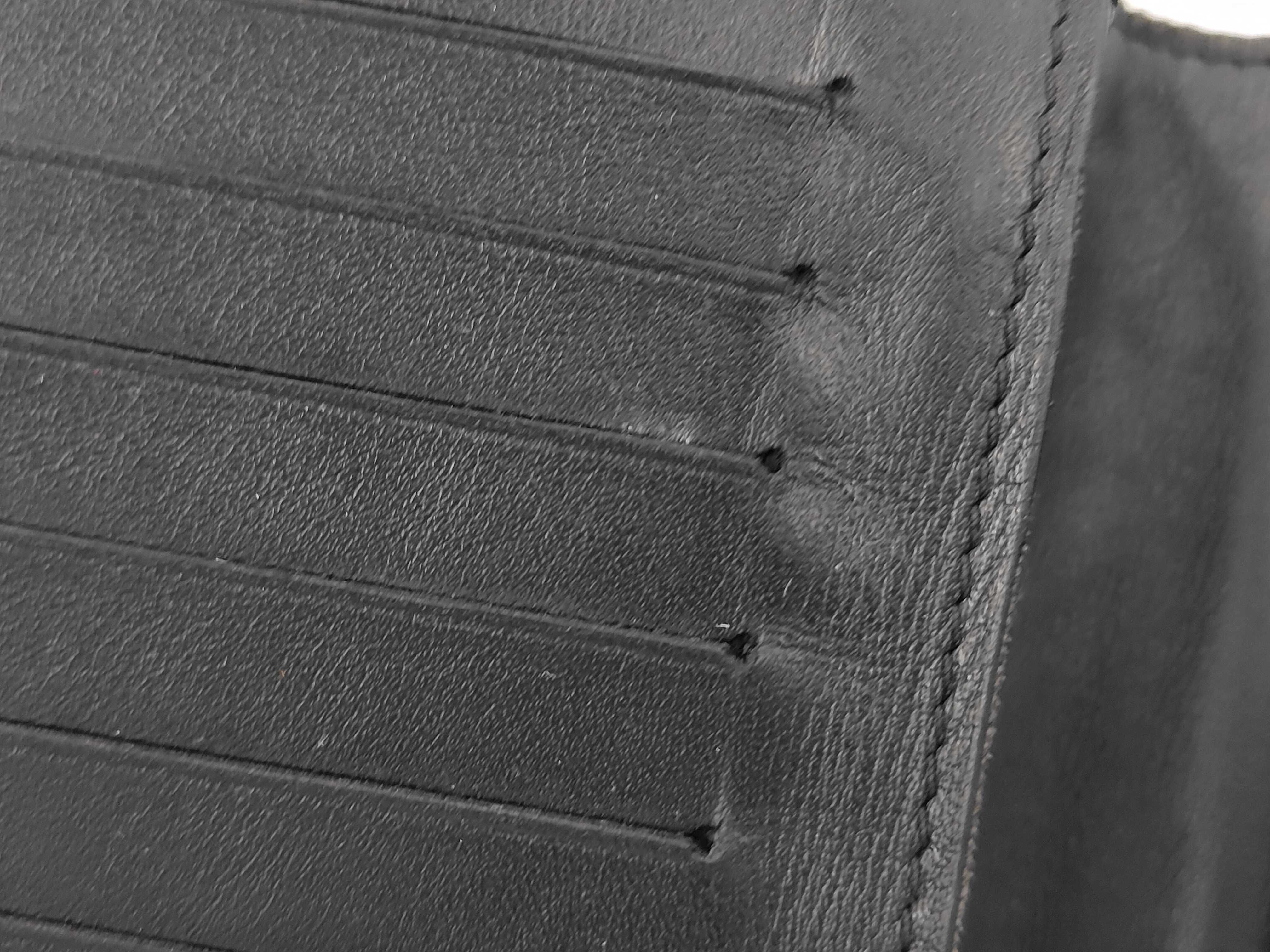 LV wallet — view 7