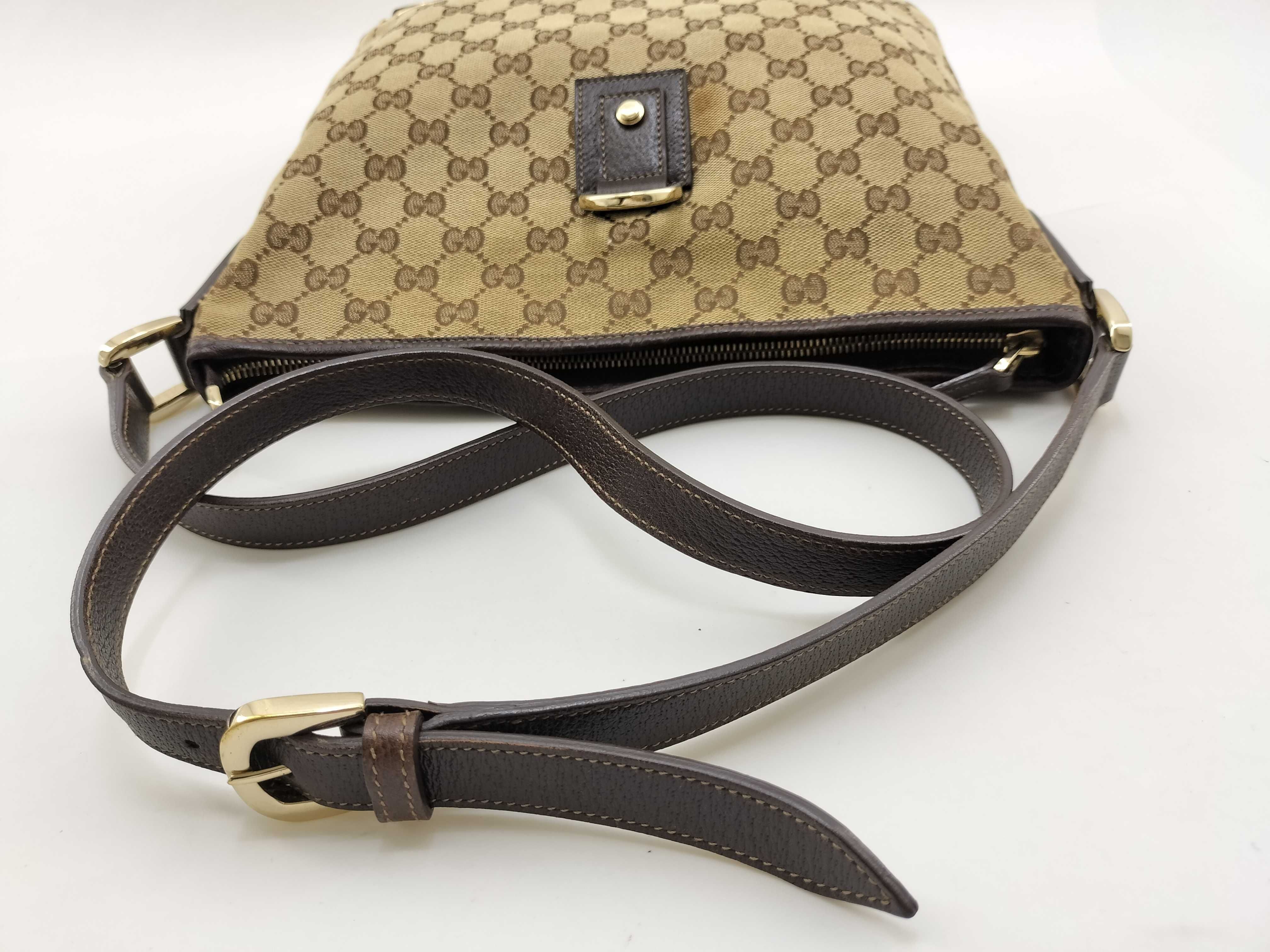GG Canvas Shoulder Bag — view 8