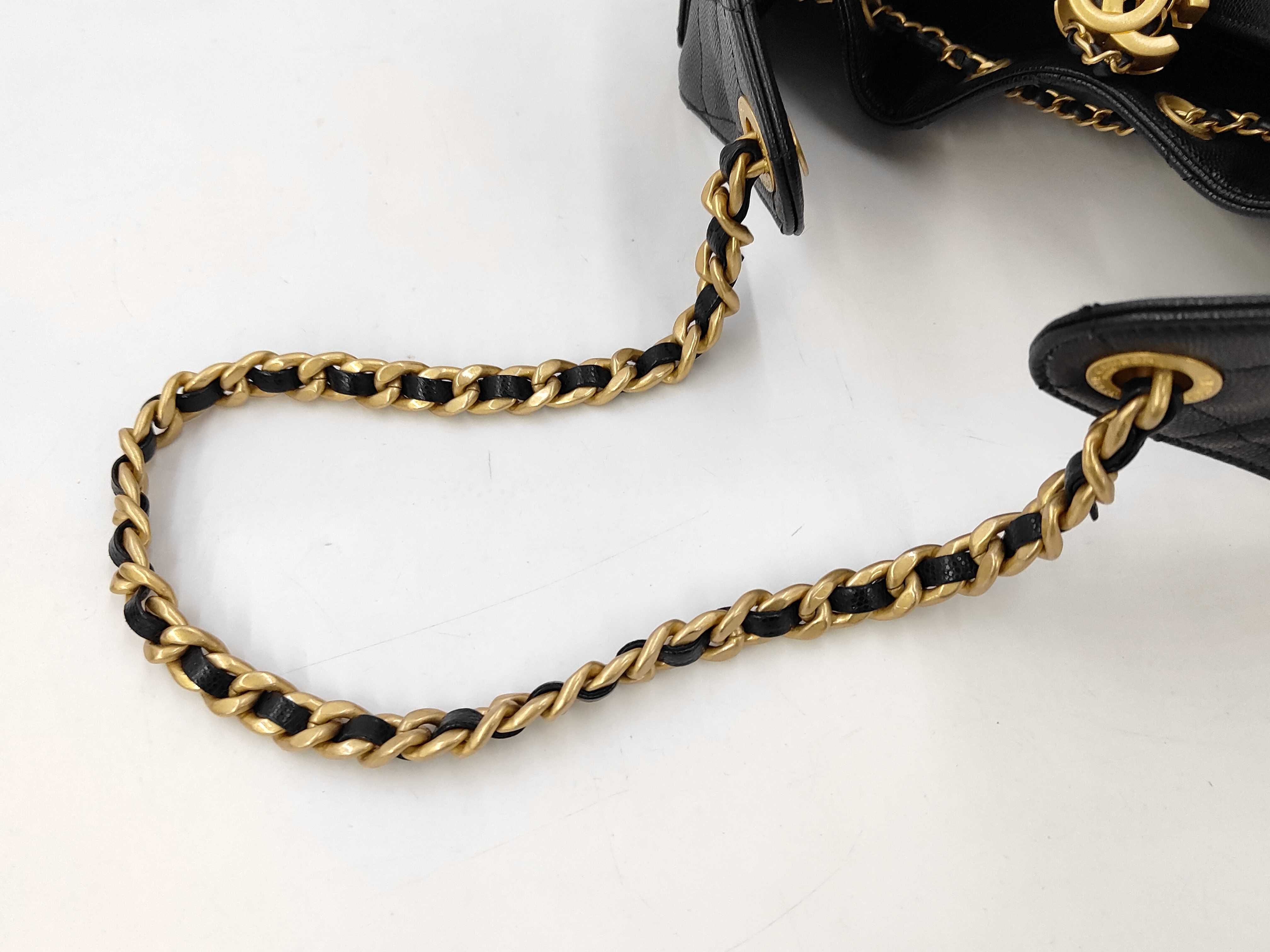 25 Mini Caviar Skin Chain Shoulder Bag with Gold Hardware and Serial Number Plate (AS5631) - Black Shoulder Bag — view 3