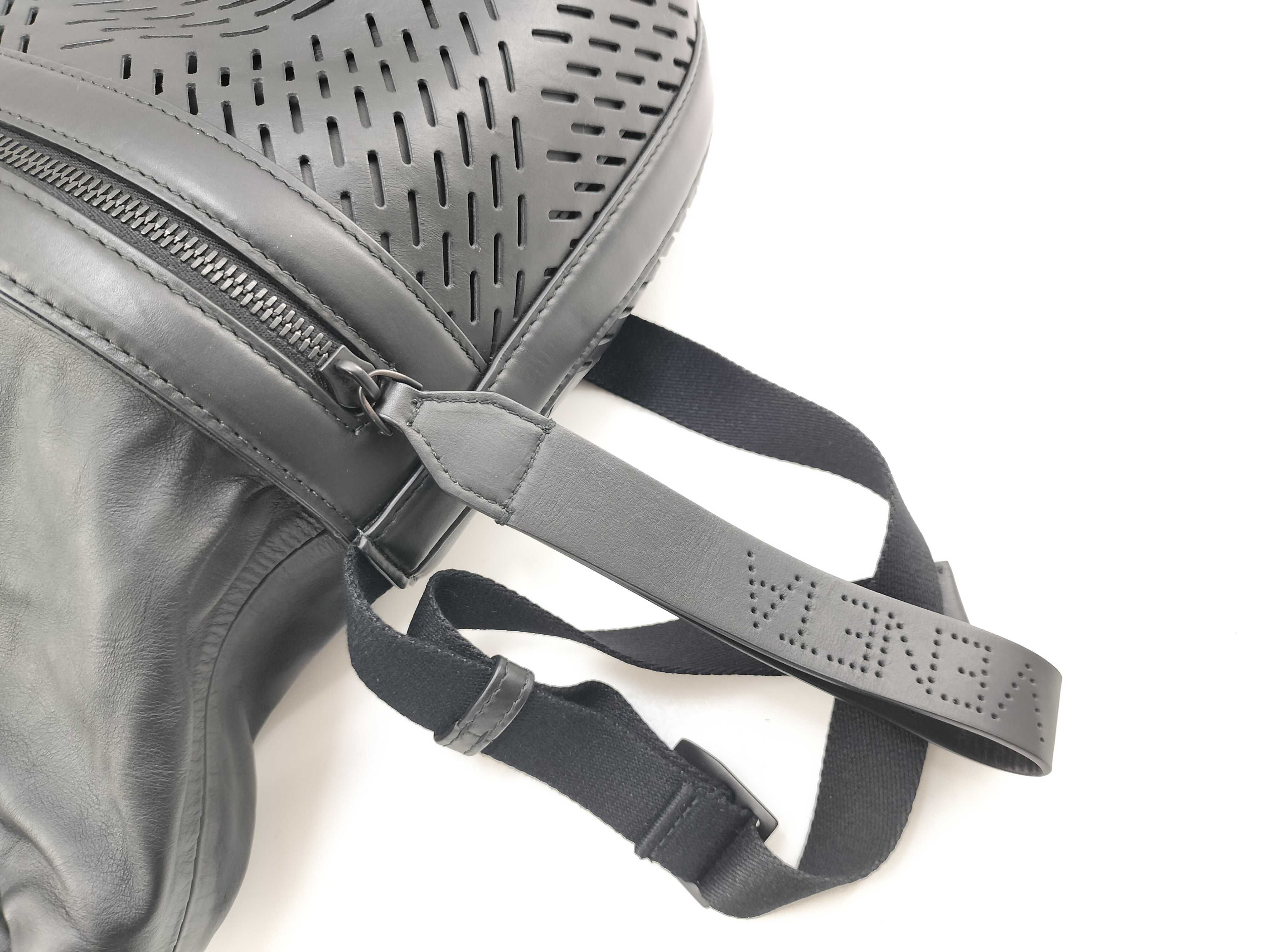 Bucket Bag, Black Shoulder Bag — view 12