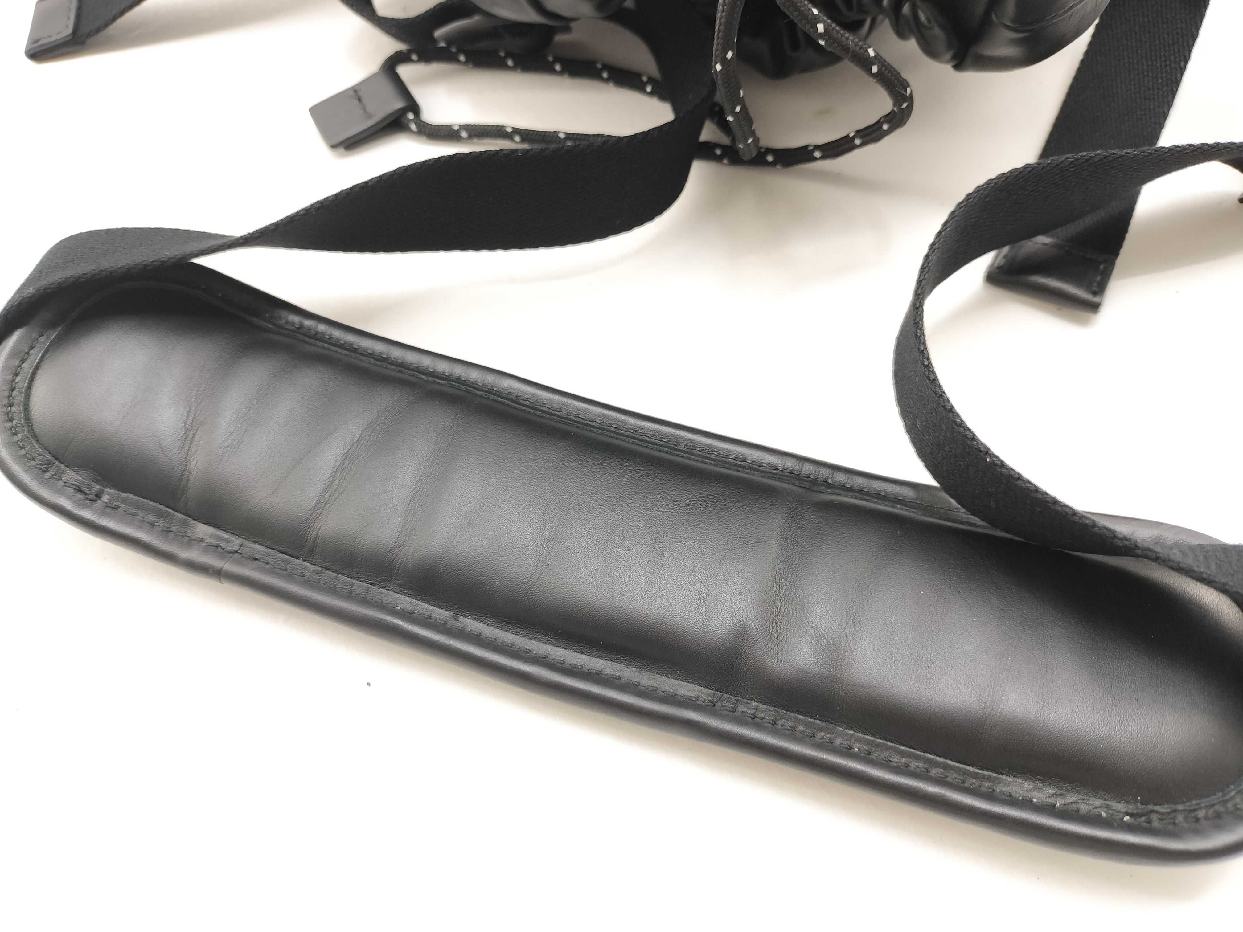 Bucket Bag, Black Shoulder Bag — view 6